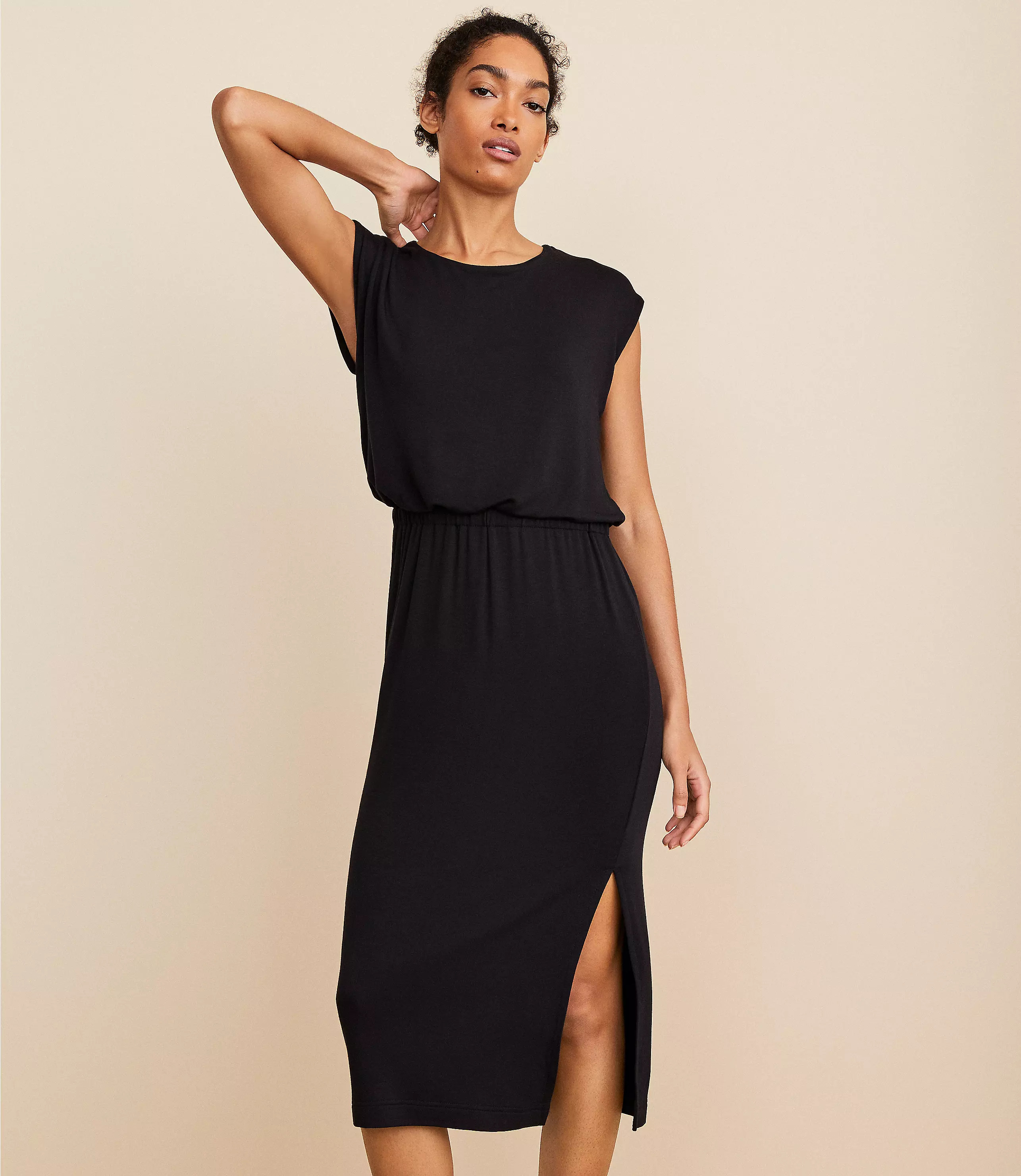 Lou & Grey Signaturesoft Column Midi Dress | LOFT
