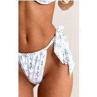 White Ditsy Floral Ruched Bow Side Tie Bikini Bottoms | PrettyLittleThing US