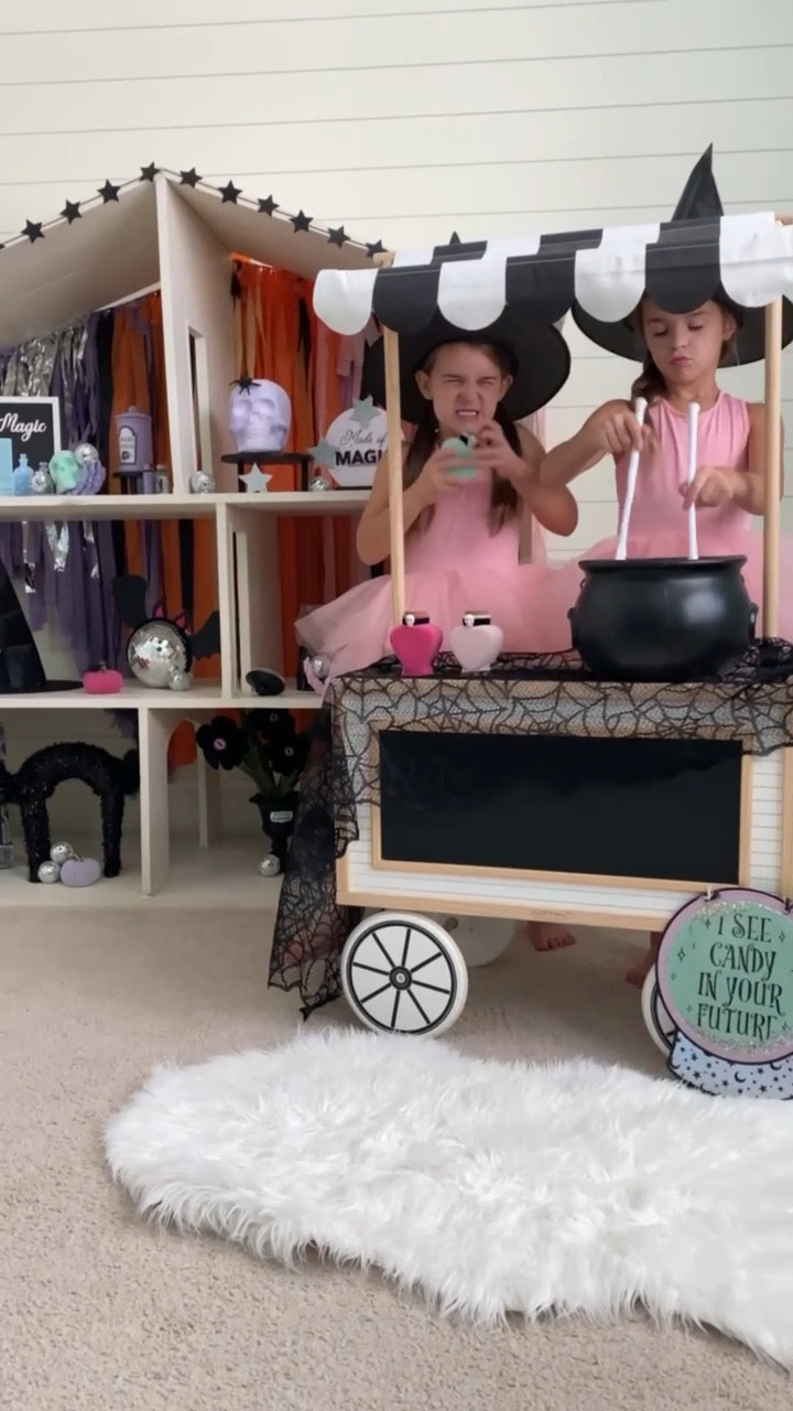 spooky cute vibes 👻💕

#halloweenvibes #spookyvibes #spookycute #pinkpumpkin #pinkhalloween #pink #trickortreat #halloweenparty #target #targetstyle #halloween #halloweendecor #kidshalloween #hocuspocus #kidscostume #witchcostume #playroom #playroomdecor #makeitwithmichaels #targetlittles #jaxmomlife #dollhouse #playroominspo 
#ltkhome #ltkfamily 

#LTKHalloween #LTKkids #LTKparties