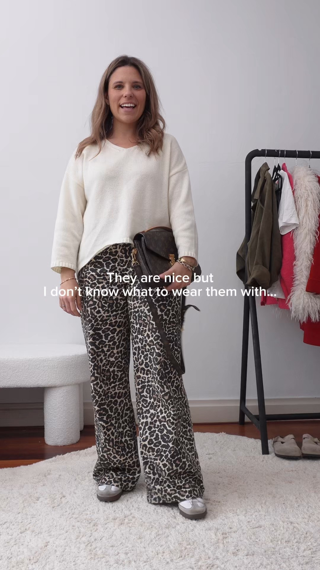 How I am wearing my leopard print jeans. 

The jeans I get a compliment every time I put them on! 



#LTKaustralia