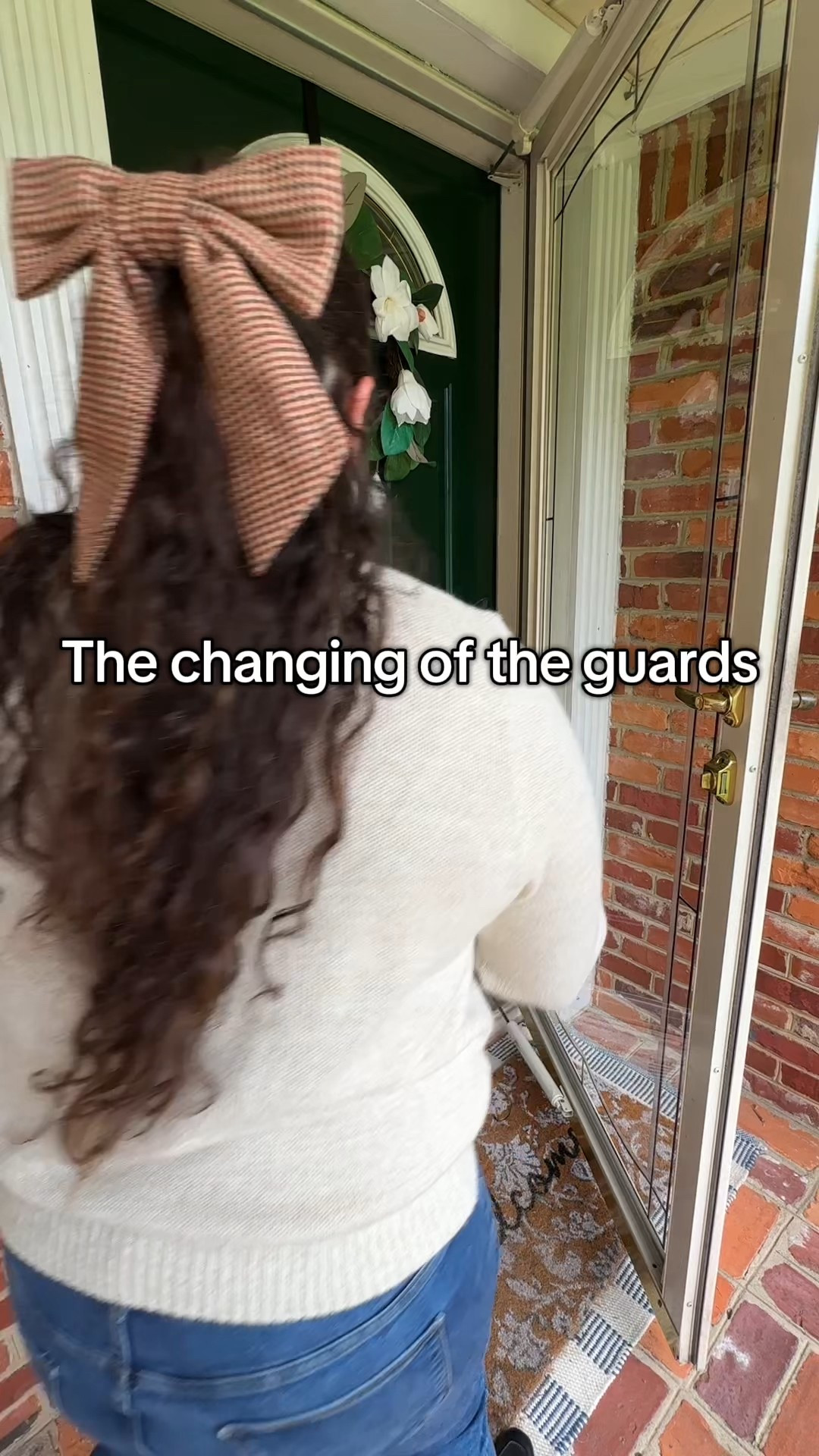 Fall front porch decor

Fall wreath, fall welcome mat, autumn, Grandmillenial, fall bow, front porch decor, 

#LTKautumn #LTKHome #LTKSeasonal