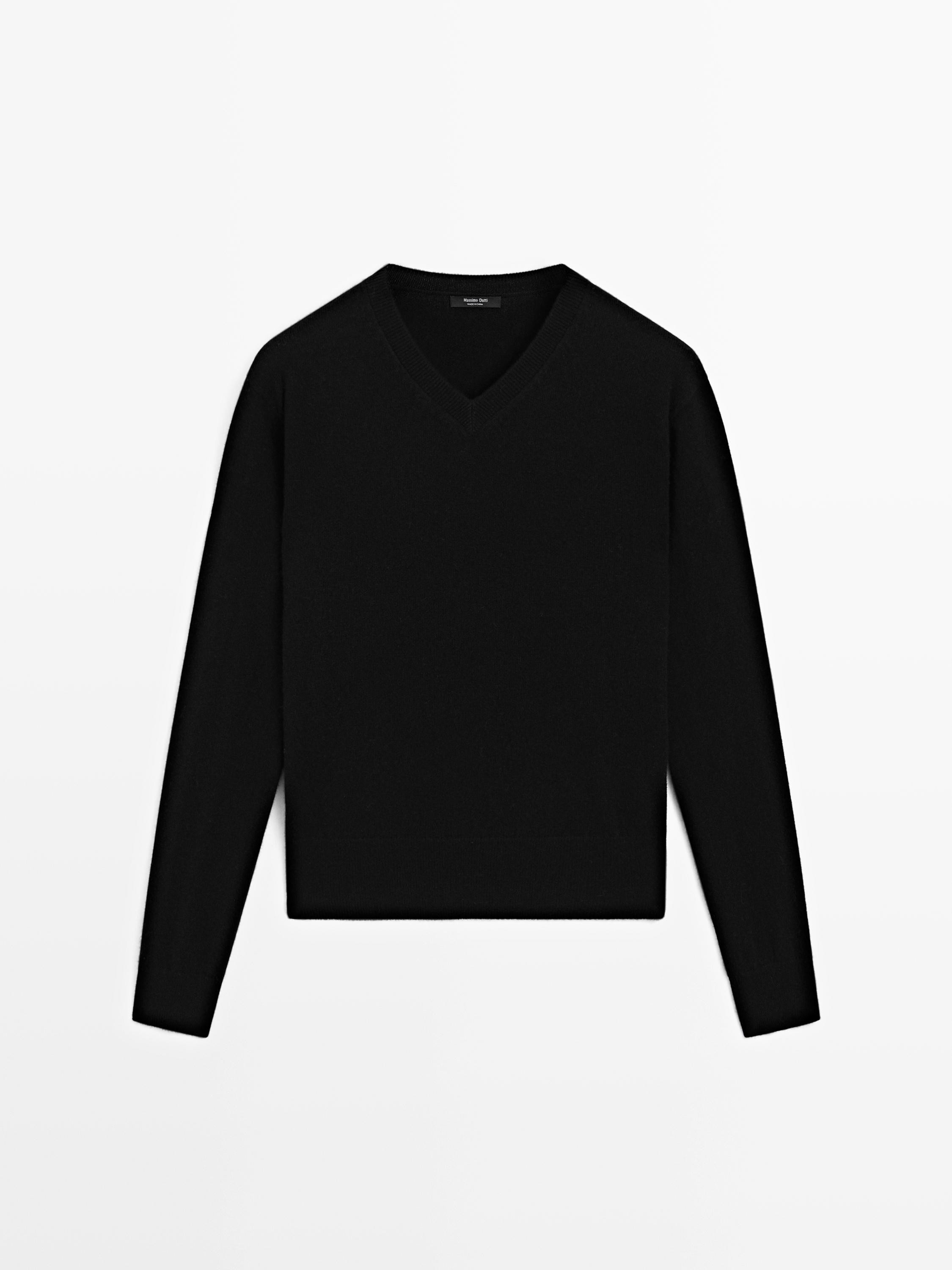 Wool blend knit V-neck sweater | Massimo Dutti UK