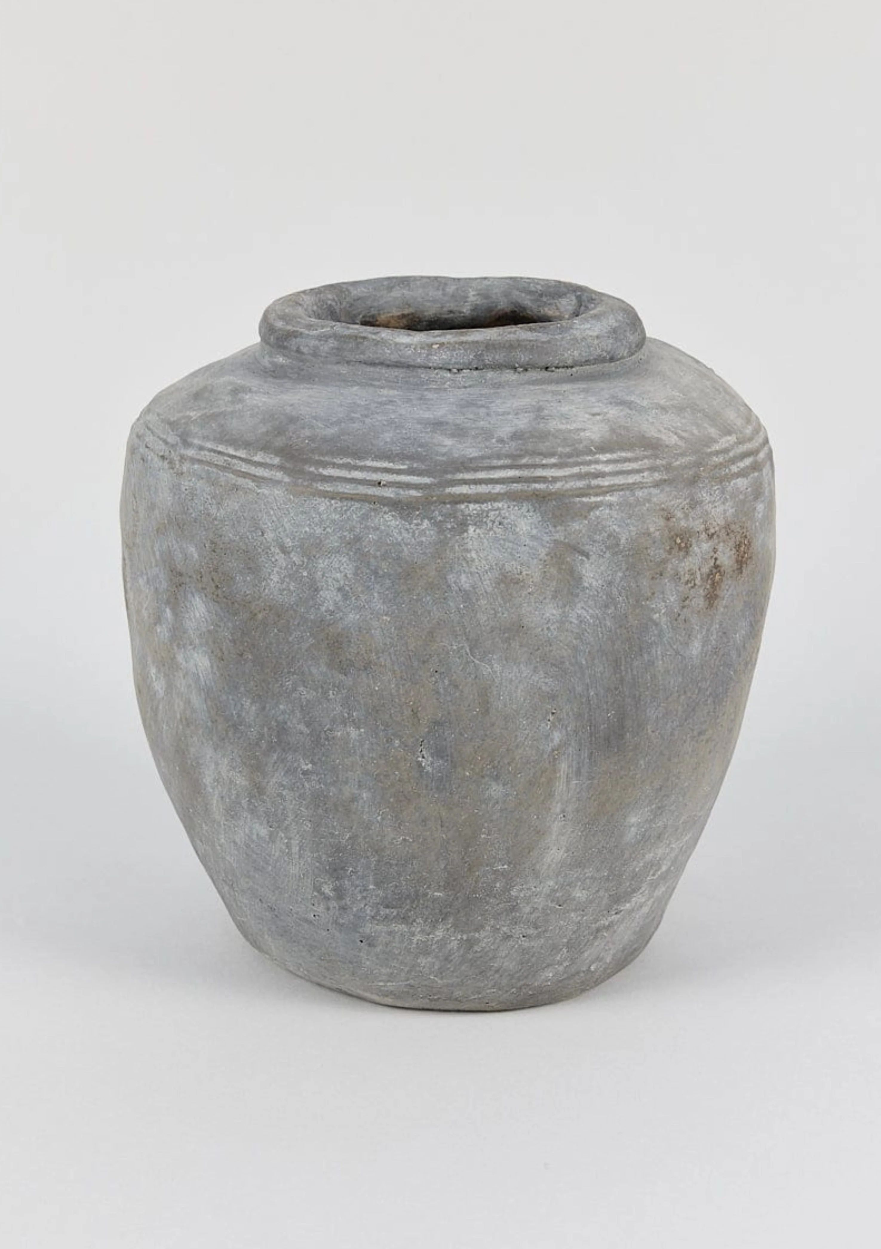 Clay Vase in Concrete Grey | Vases for the Best Value at Afloral.com | Afloral