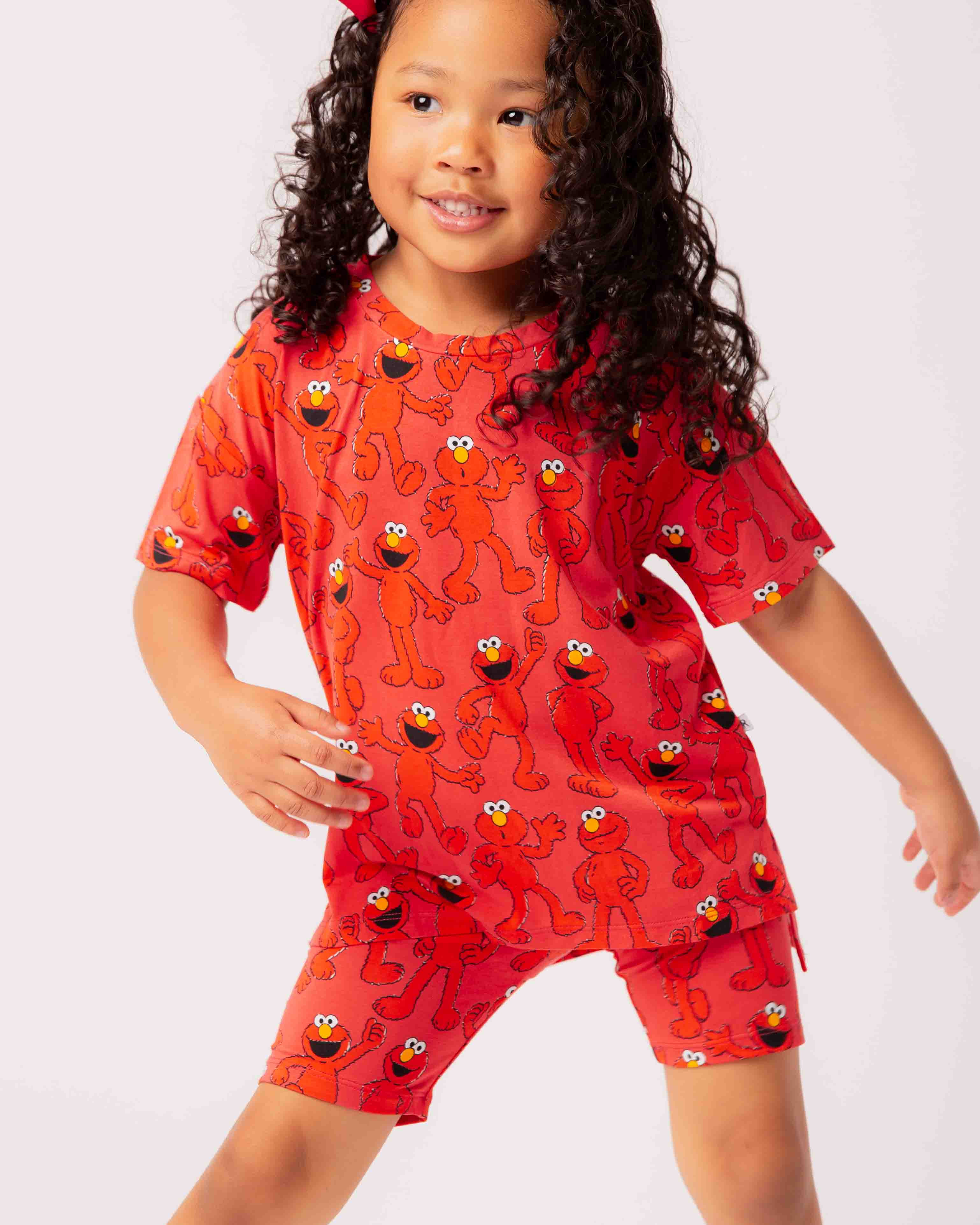 Sesame Street™ E is for Elmo Girls Oversized T-Shirt & Biker Shorts Set | Bums & Roses