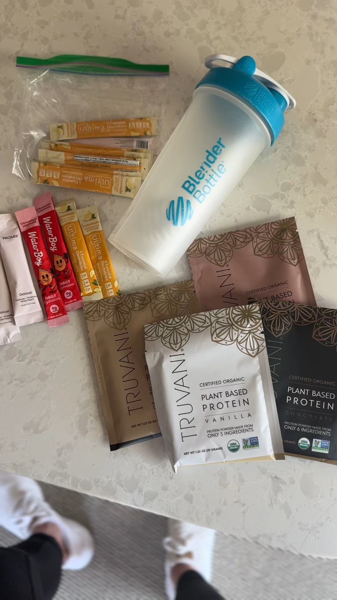 Some of my go-to individual packs of protein and electrolytes that I love to have while I’m traveling!

#LTKActive #LTKTravel