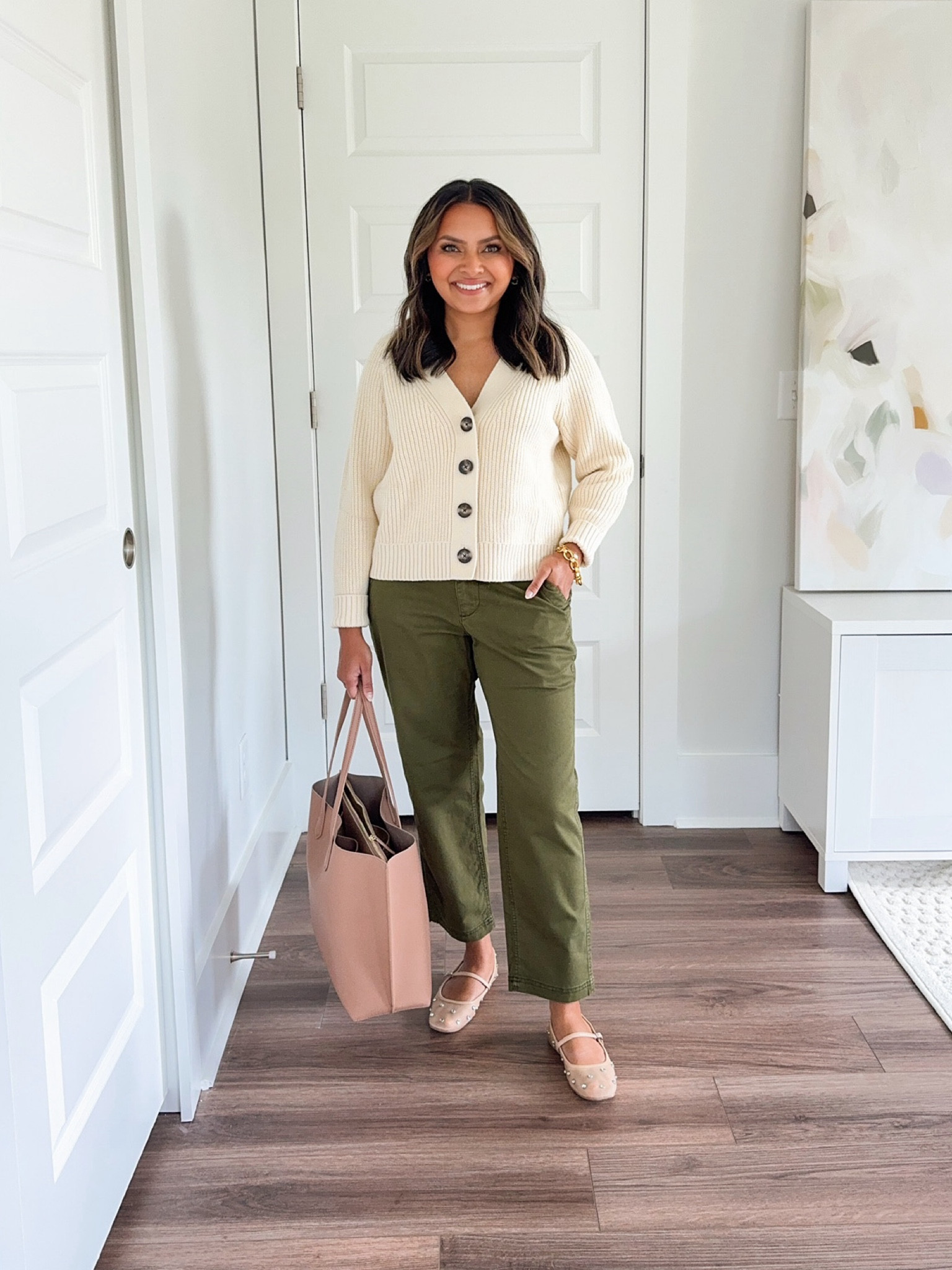 50% off until 10/23!

Tan cardigan size XS Petite TTS Green pants size XS Petite TTS Jeweled flats size 5 TTS 

Teacher Outfits 
Back to School  Workwear 
Fall outfits
 Fall sale 

Honey Sweet Petite Honeysweetpetite

#LTKSeasonal #LTKStyleTip #LTKSaleAlert
