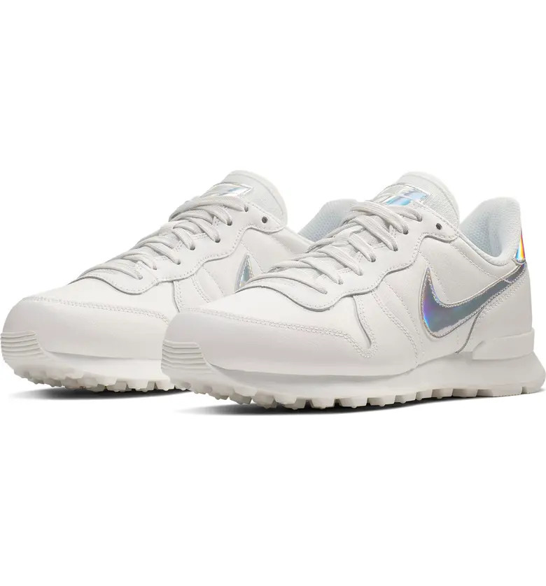 Internationalist SE Sneaker | Nordstrom