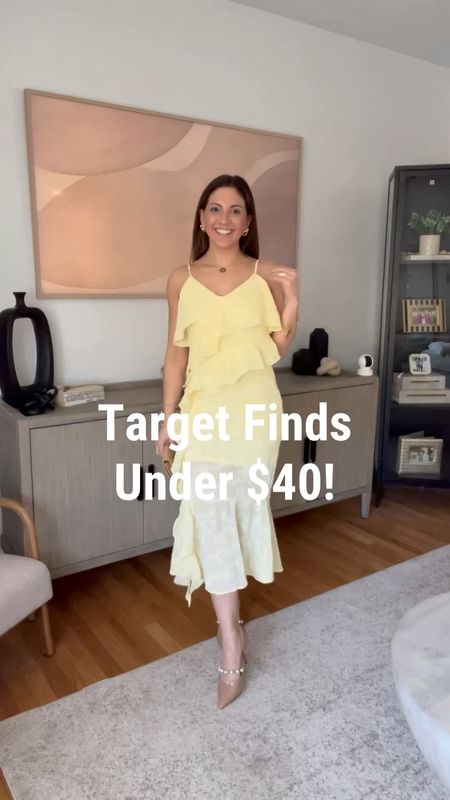 Target dresses under $40!!

Wearing size small in yellow
XS in pink!

Spring dresses, spring wedding, vacation dress, wedding guest, spring colors, outfit idea, Easter dresses 

#LTKwedding #LTKfindsunder50 #LTKSeasonal