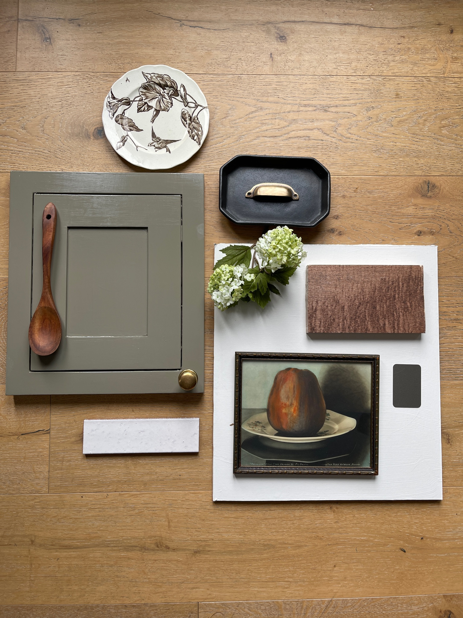 The Maple Project selections!! 

Cabinet color is Devonshire green by BM
Maple countertops 
Aged brass hardware 
Zia tile: chalk farm white 
GE appliances in the color “Slate” 

Kitchen design, interior design, farmhouse, cottage core, maple, green cabinets, vintage art, antiques


#LTKstyletip #LTKhome #LTKFind