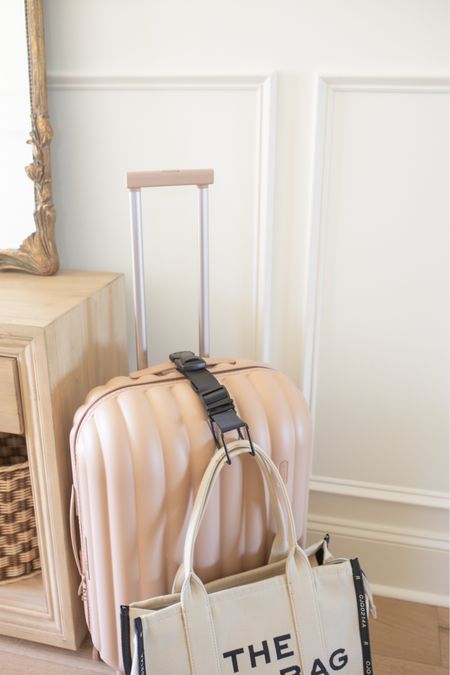 Luggage hook for your tote or carry-on! 

Amazon finds, Amazon travel, neutral luggage, Marc jacobs tote 

#LTKFind #LTKtravel #LTKunder100