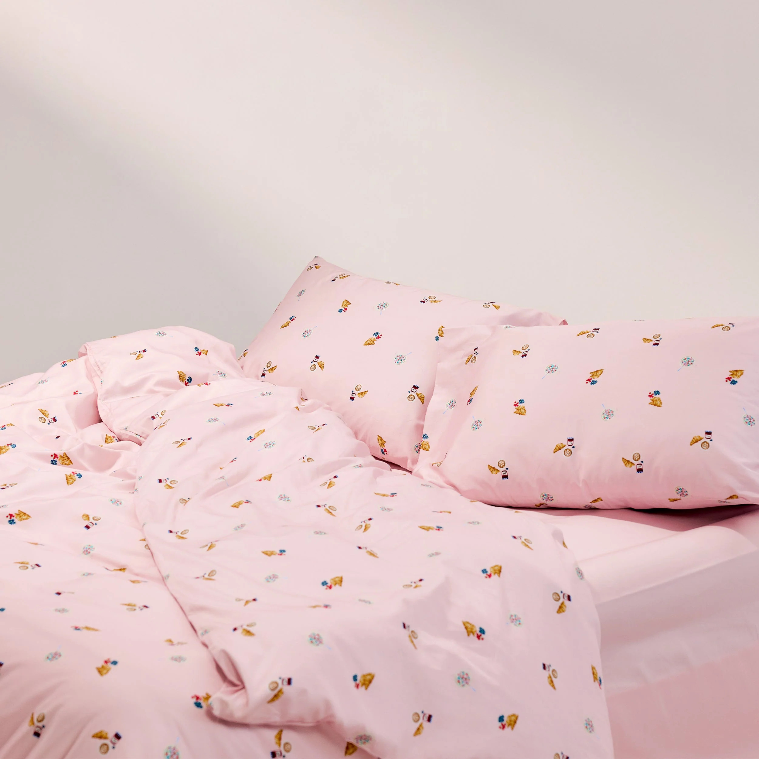 Breakfast Club Duvet Cover - Pink | Lounge UK
