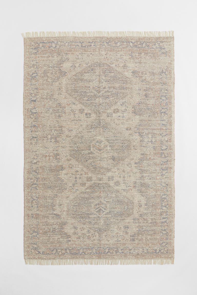 Large Chenille Rug | H&M (US + CA)