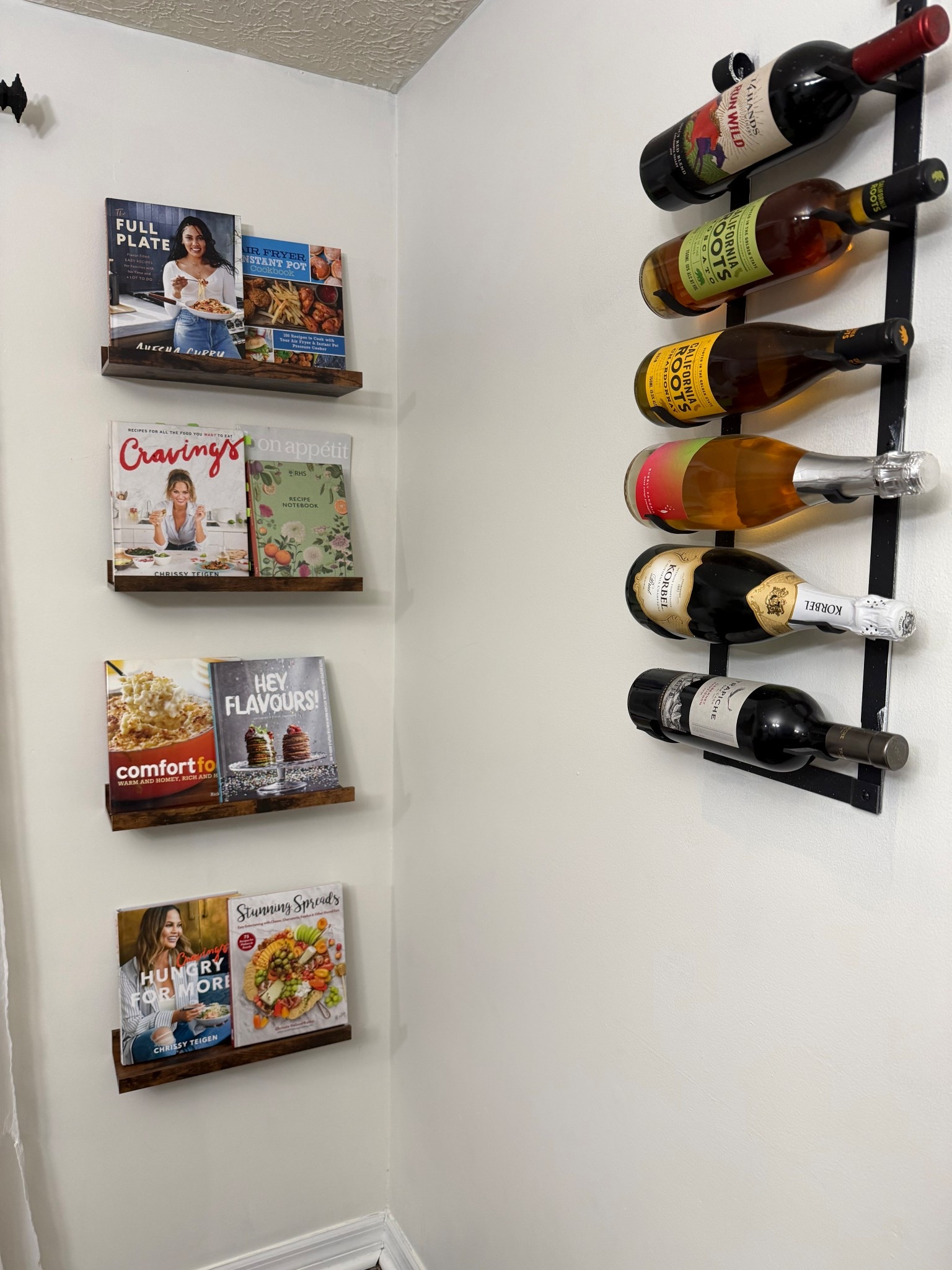 Cookbook Wall Display

#LTKHome #LTKSaleAlert #LTKfoodie
