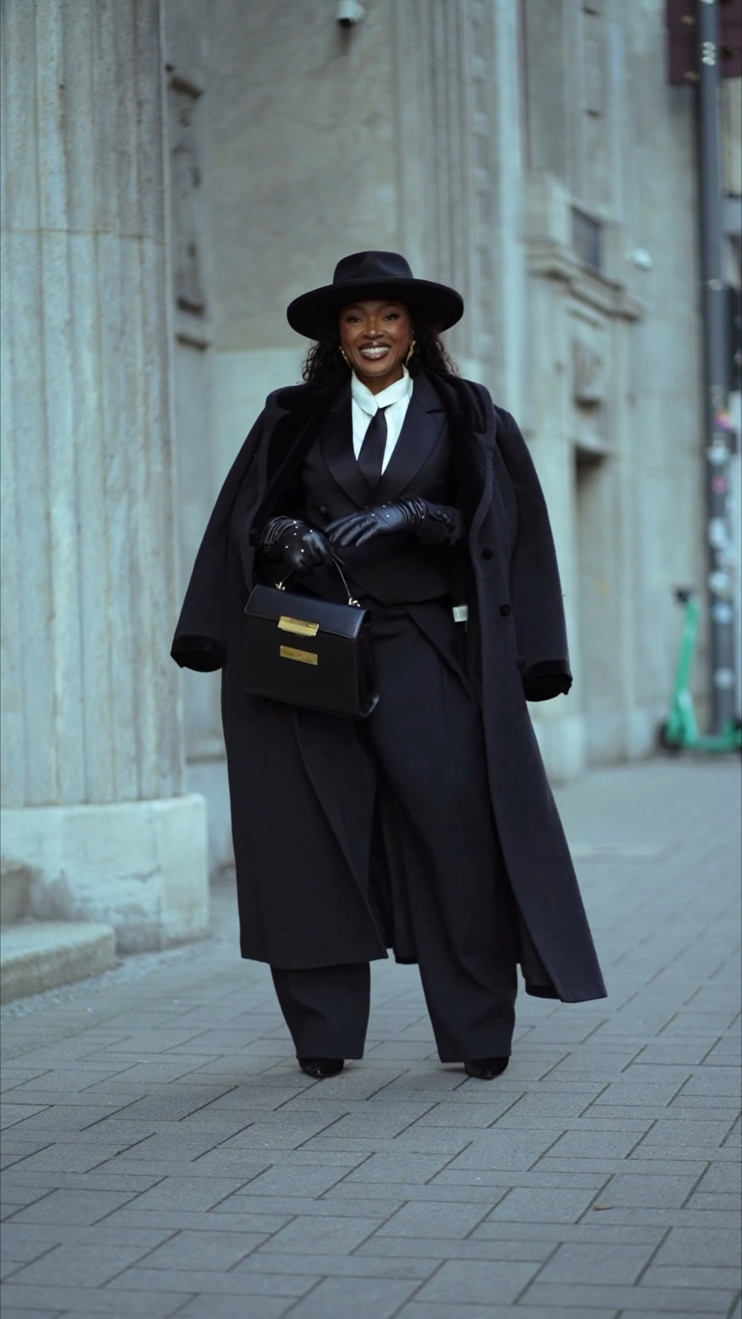 U love me timeless elegance. Wearing won’t age coat, blazer trousers, shoes and bag linked here. 

#LTKshoes #LTKworkwear #LTKwinter