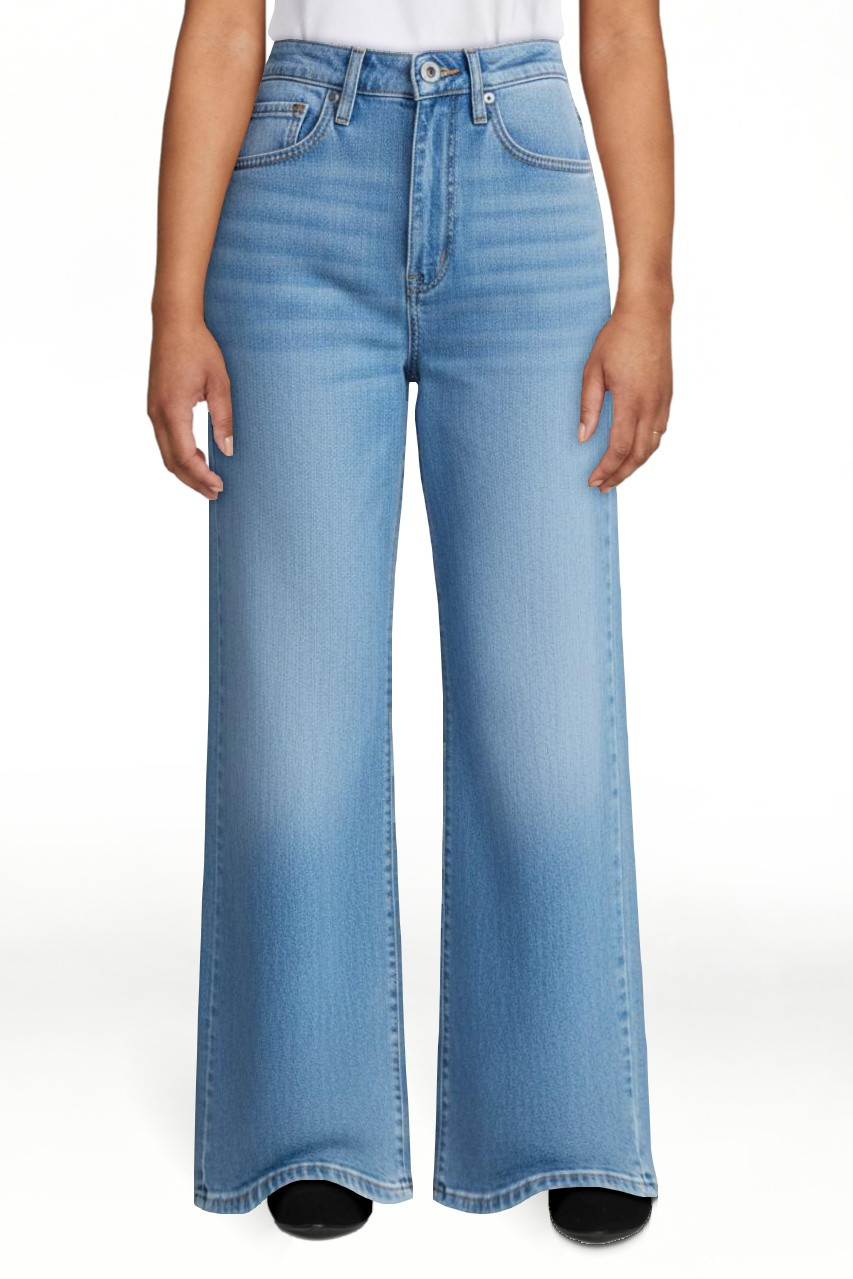 Free Assembly Women's High Rise Cropped Wide Leg Jeans, Sizes 0-22W | Walmart (US)