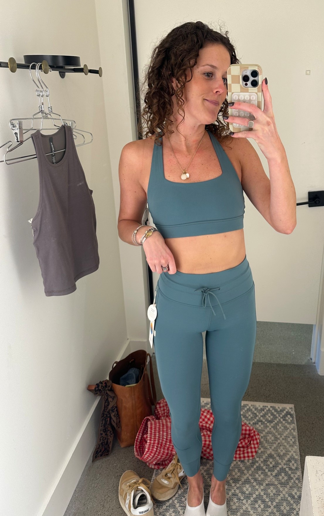 Cute set from #vuori wearing Xs in both

#LTKPetite #LTKActive