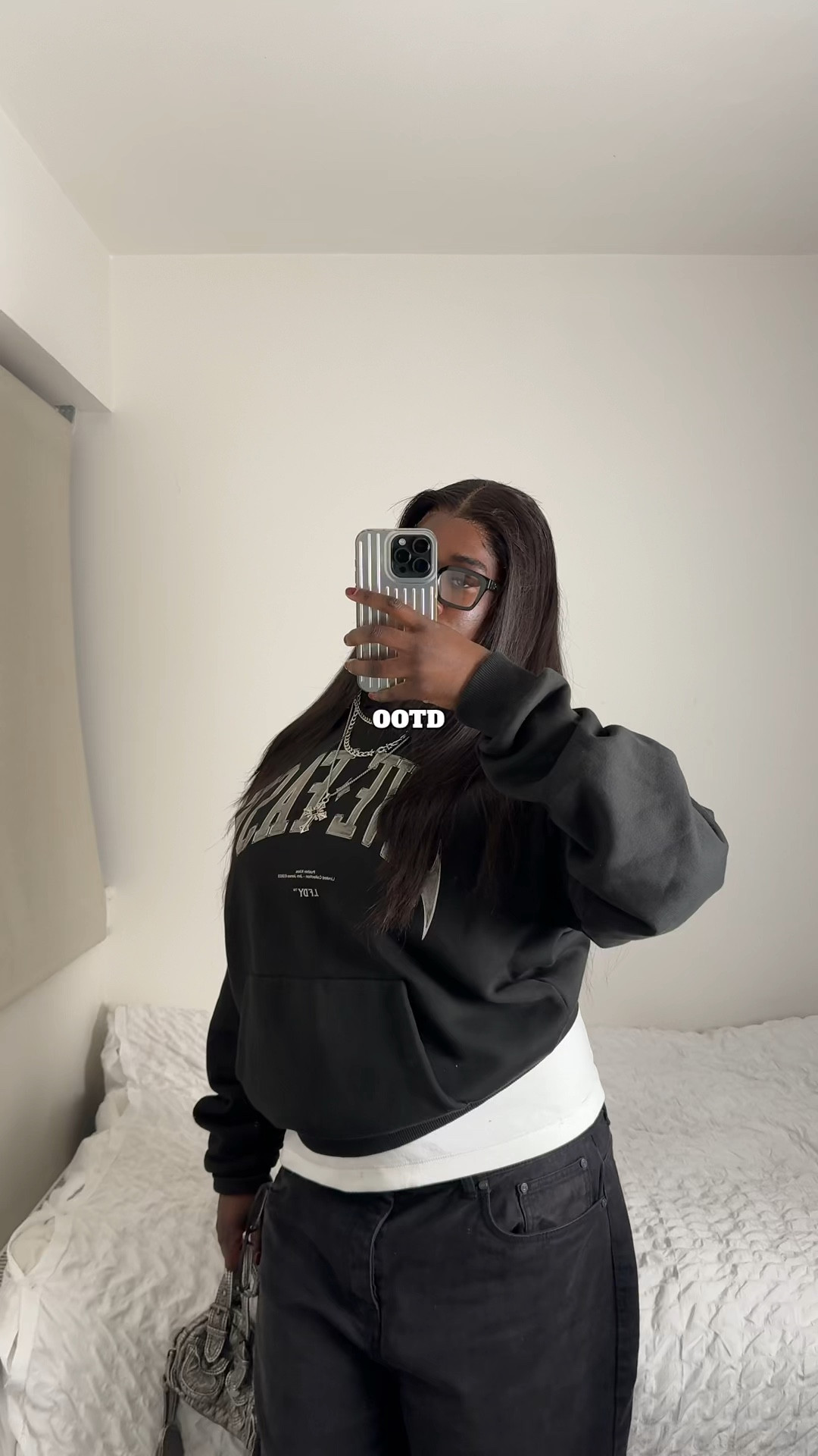 Oversized streetwear outfits 

#LTKstyletip #LTKuk #LTKwinter