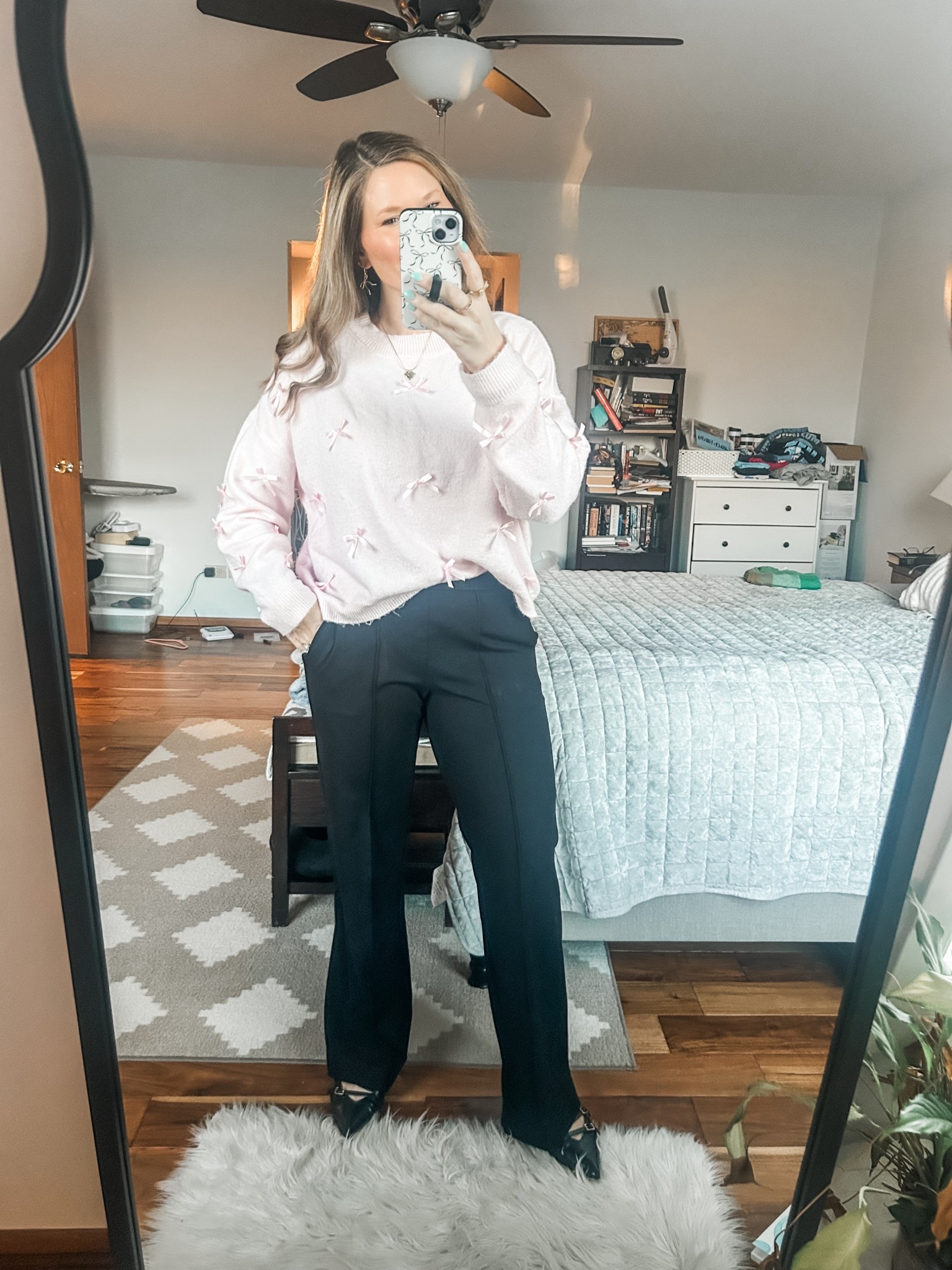 Love this lightweight sweater! 

#LTKMidsize #LTKootd #LTKOver40