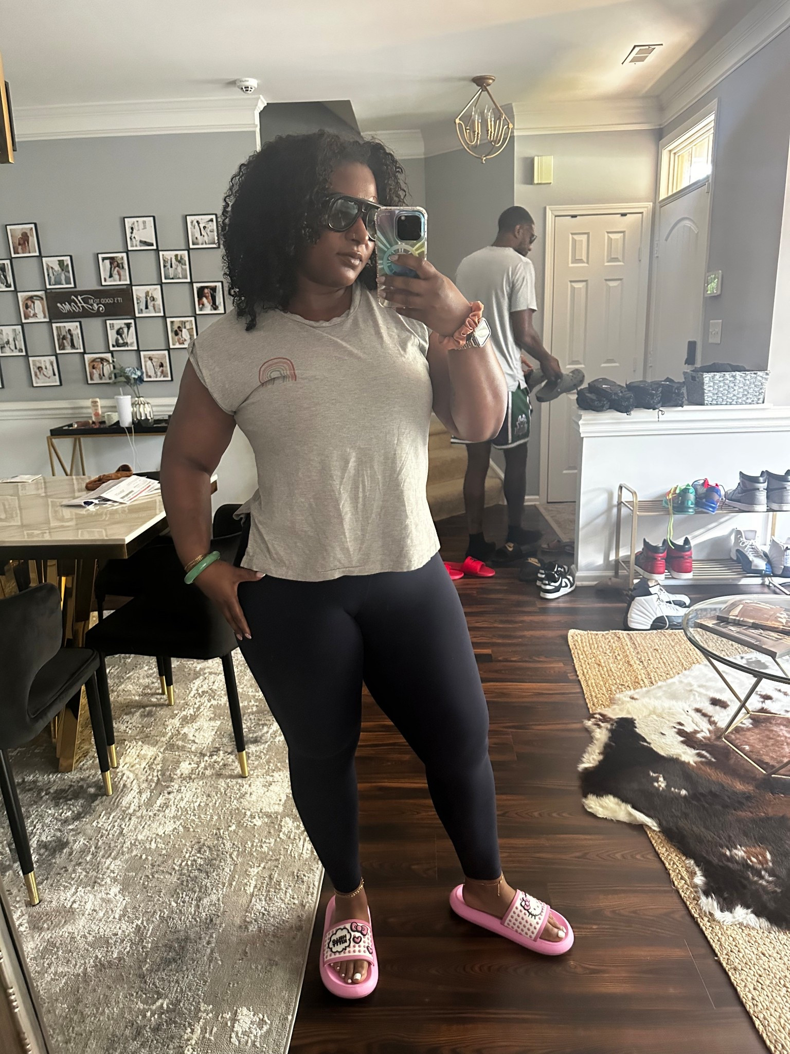 ARITZIA?! These leggings are SEX 
-the perfect length
-SO soft
-form fitting (squat proof)
—
And on SALE!!

#LTKActive #LTKMidsize #LTKFindsUnder100