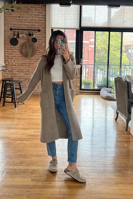 Found an almost identical dupe to this long line cardigan that sold out and the best part is that it’s under $25!! Fall style 

#LTKCon #LTKSeasonal