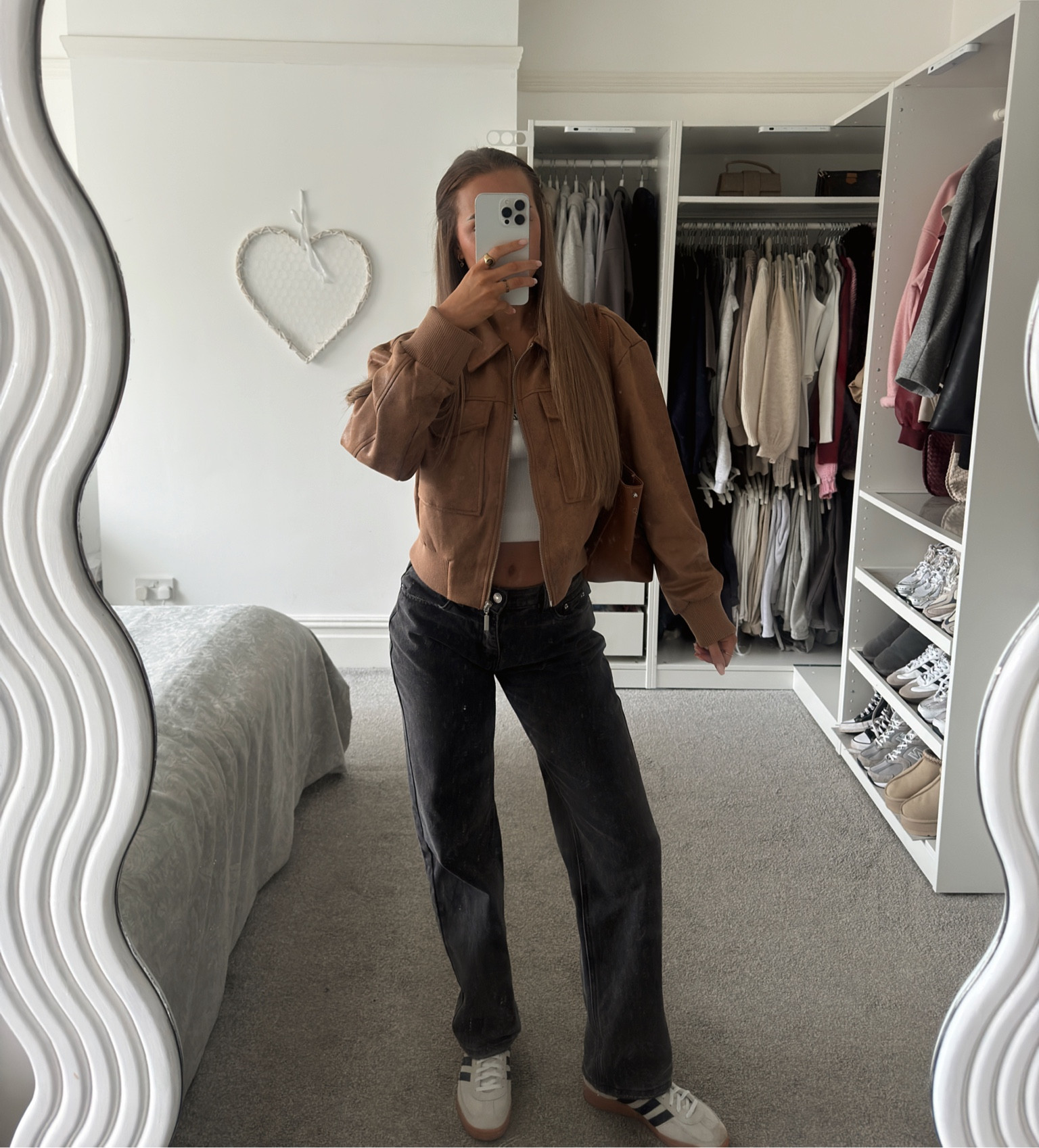 autumn in a jacket 🍂