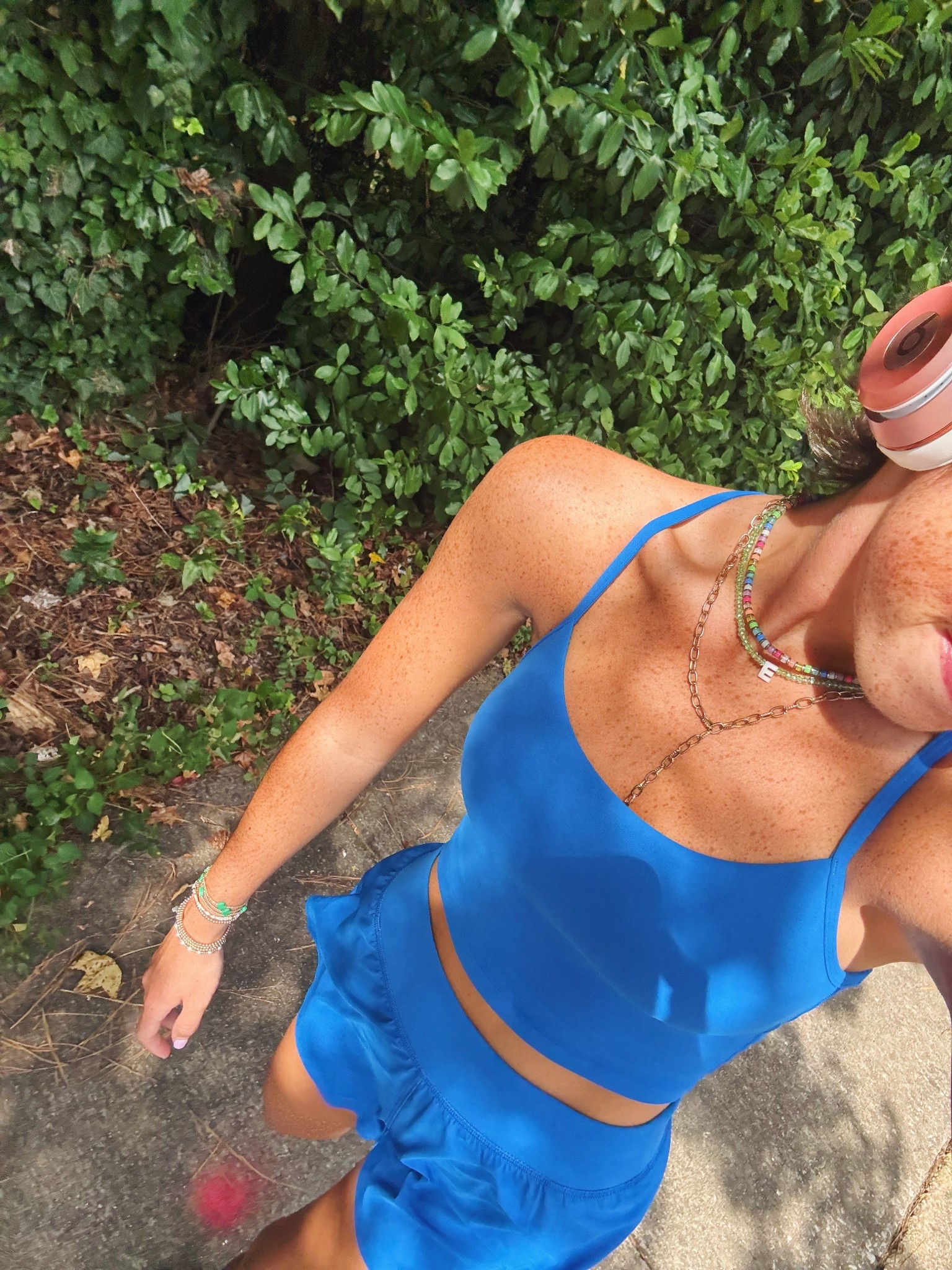 I’ve been livingggg in these sets recently!!!! They’re THE BEST! So comfy, easy to throw on for class, and affordable! Wayyy better than Lulu! 