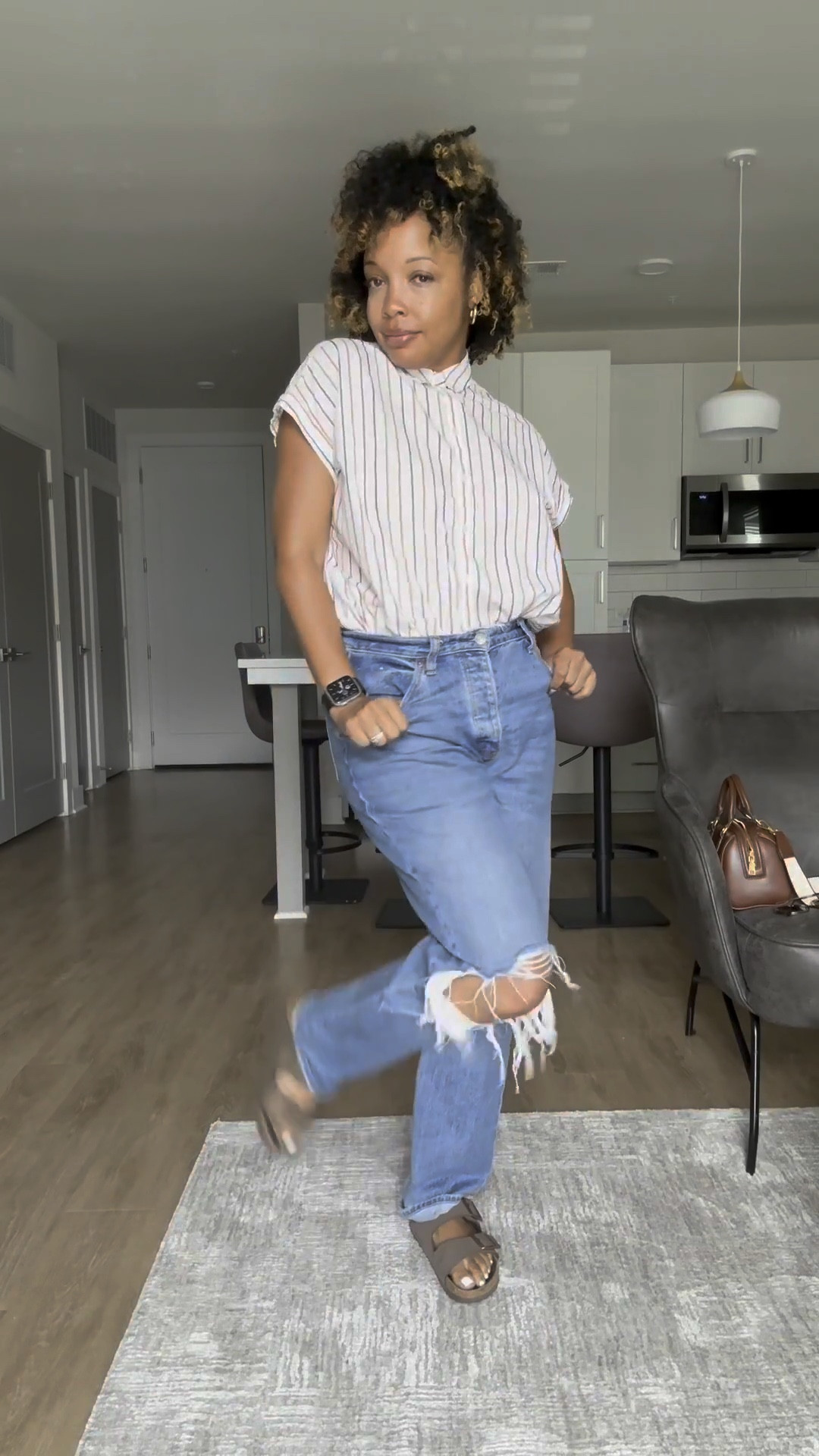 Easy OOTD! Abercrombie jeans are the GOAT! Wearing size 8

#LTKFallSale #LTKOver40 #LTKMidsize