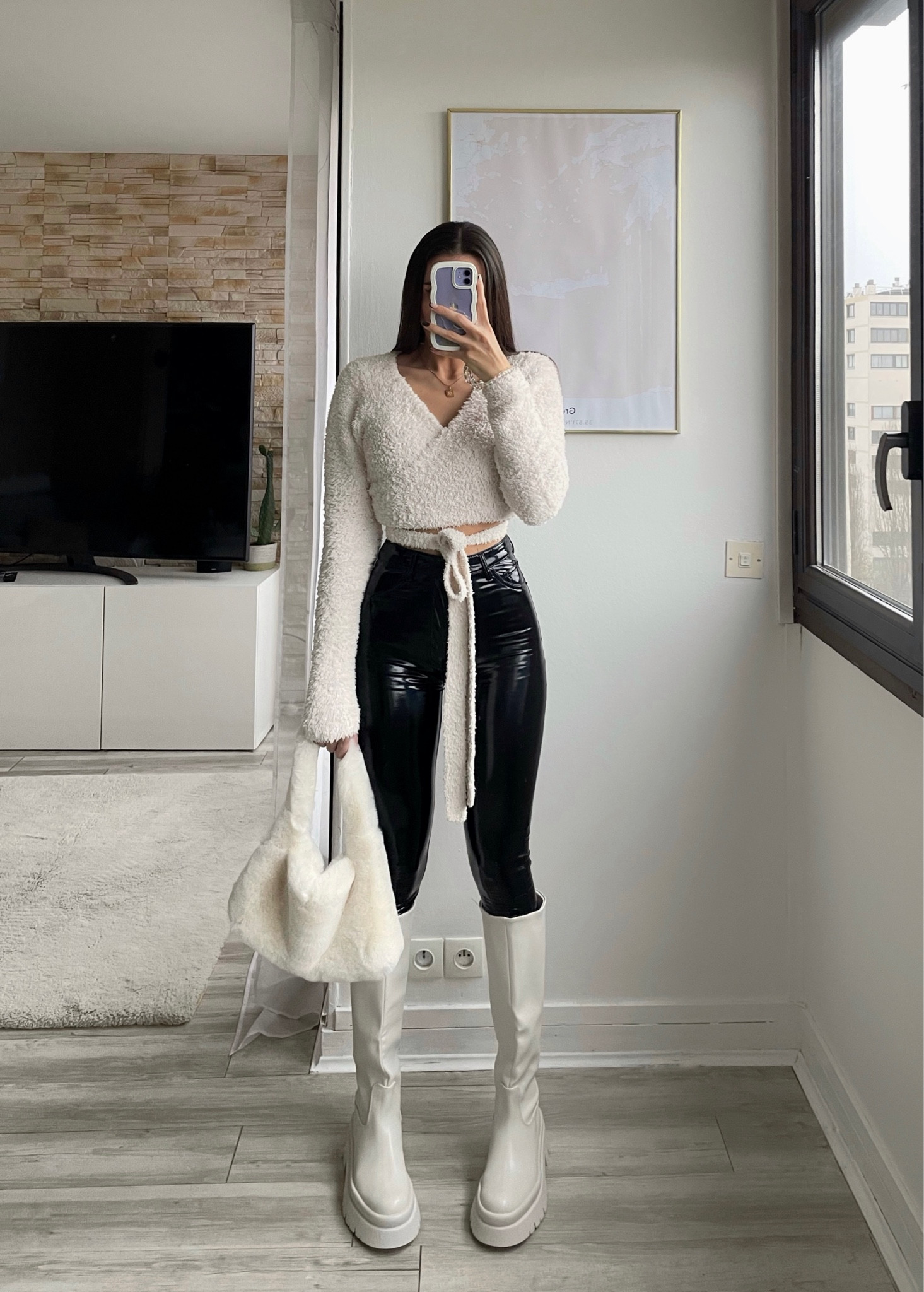 Ootd 🤍🖤

#LTKSeasonal #LTKeurope #LTKHoliday