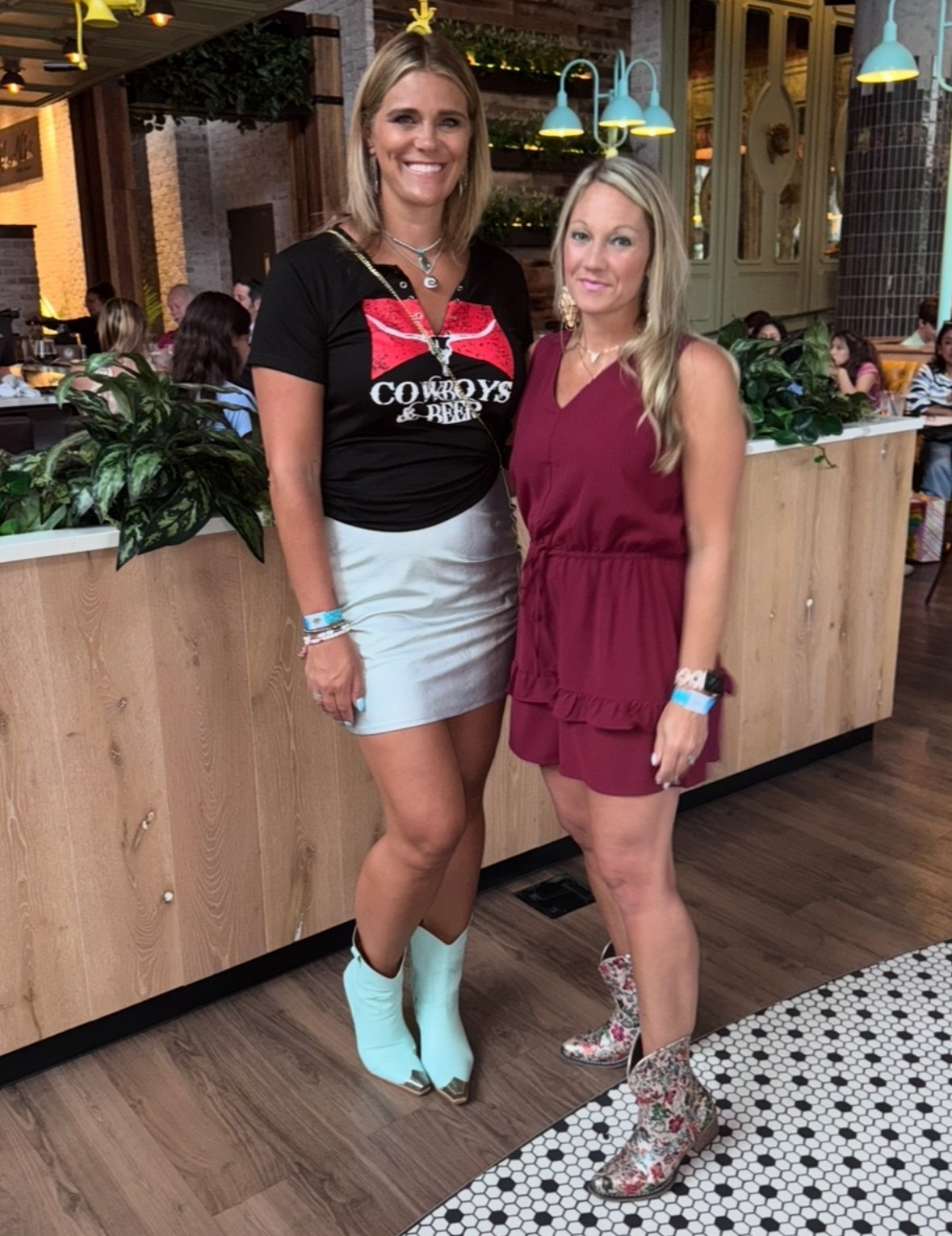 Dinner in Nashville vibes!  

#LTKSaleAlert #LTKOver40 #LTKTravel