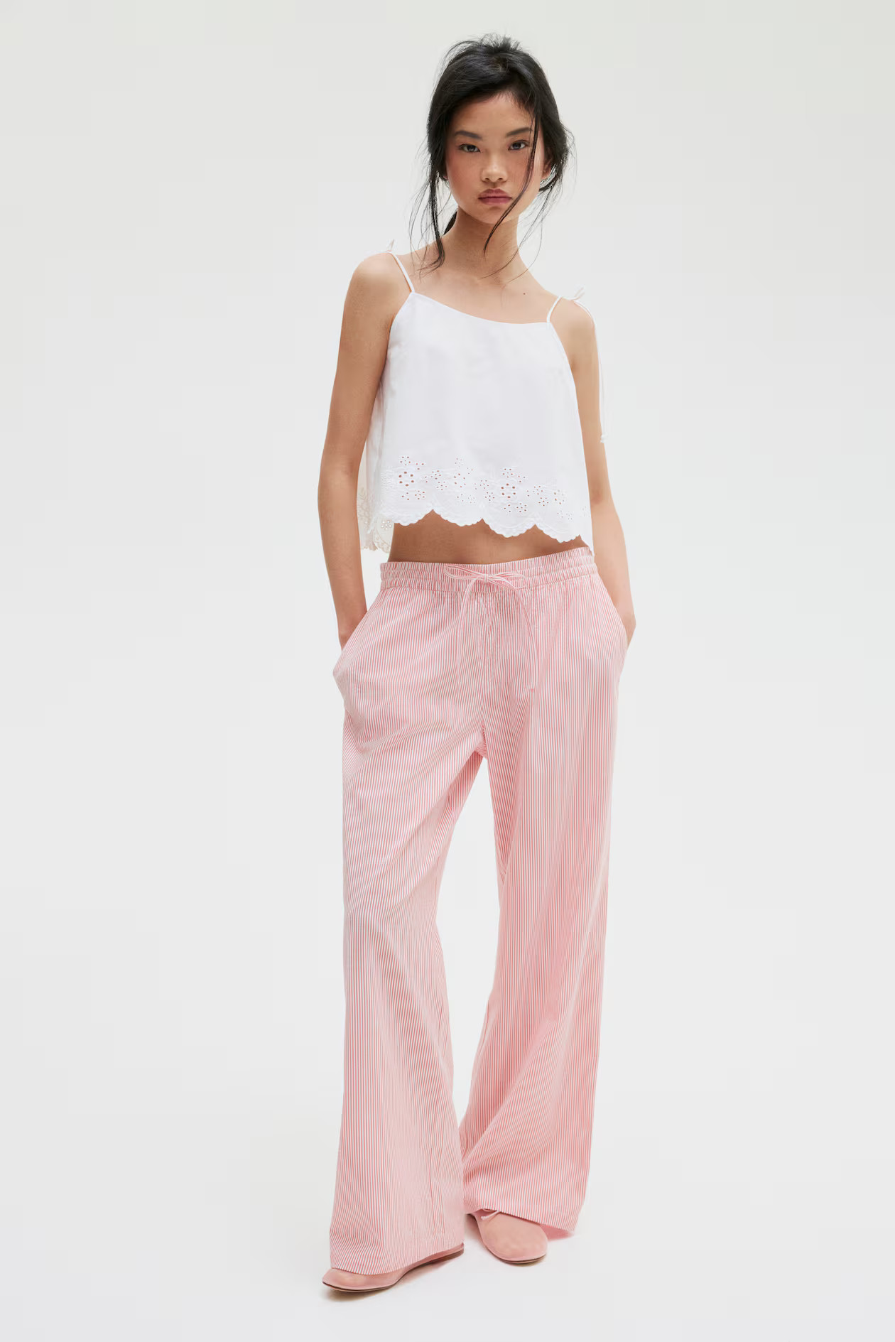 Seersucker drawstring trousers | H&M (UK, MY, IN, SG, PH, TW, HK)