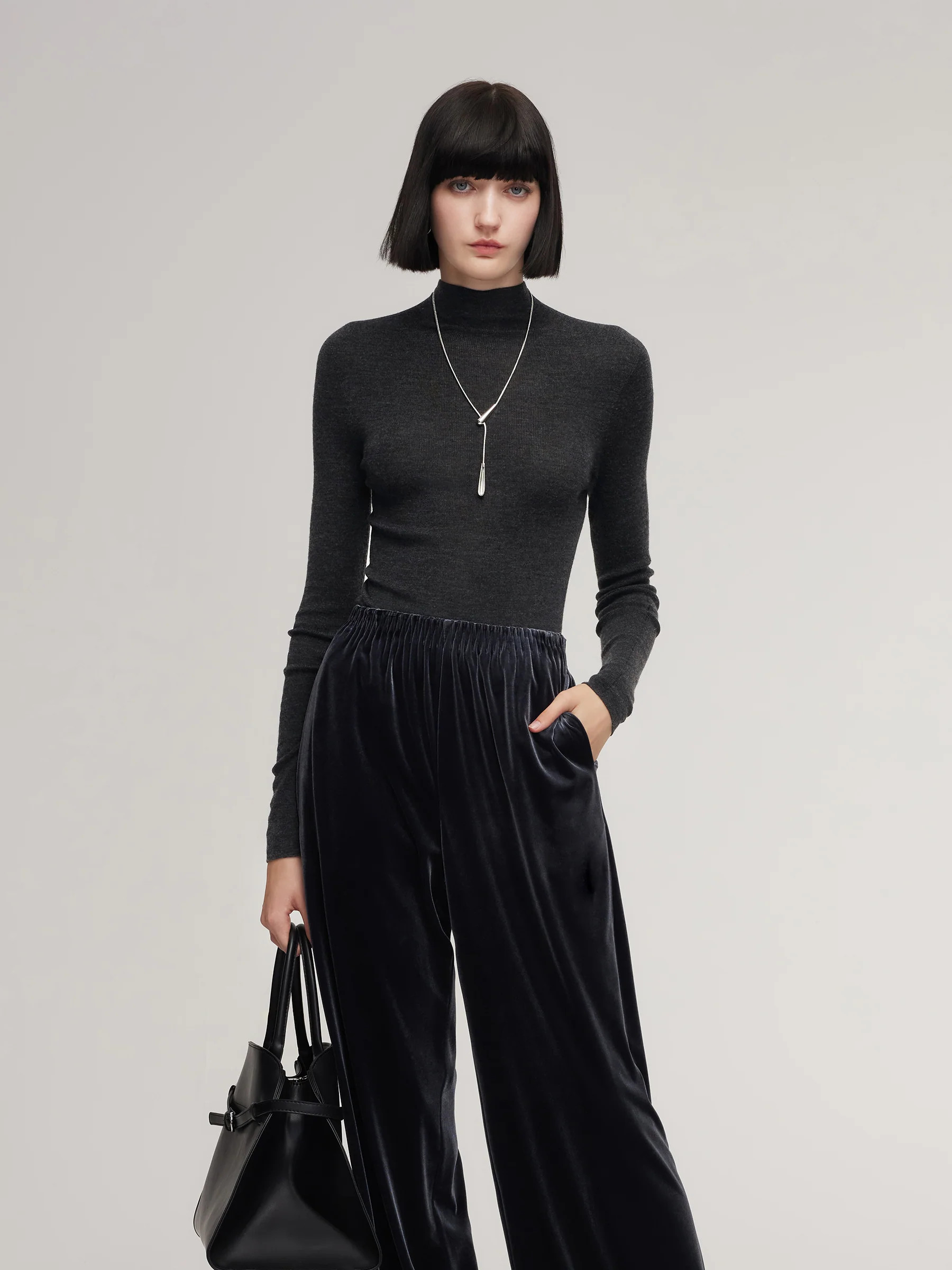 Cashmere Mulberry Silk Tencel Blend Women Knit Top | GOELIA