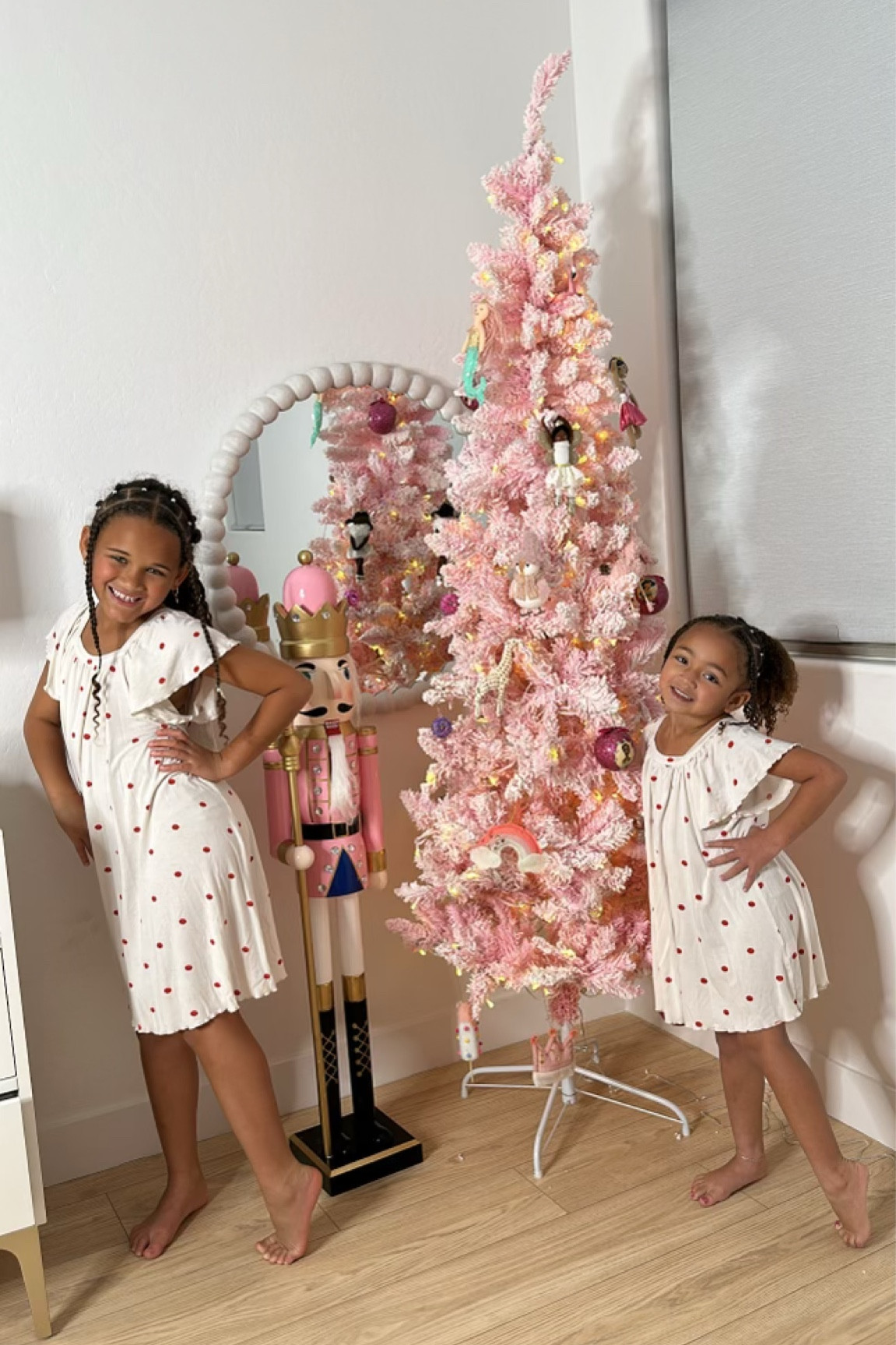 Pink Christmas for the Girls 💝








Christmas, Pink, Girls, Toddler Girl, Big Girl, Christmas Decor

#LTKHoliday #LTKkids #LTKSeasonal
