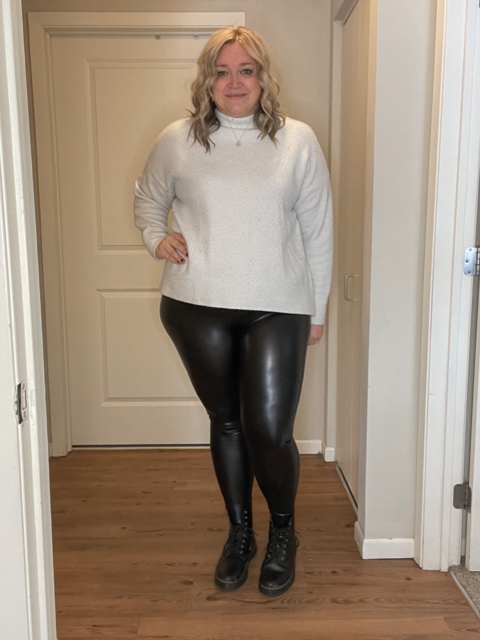 Perfect upscale casual holiday outfit.
Very affordable Spanx leggings 

#LTKcurves #LTKunder50 #LTKHoliday