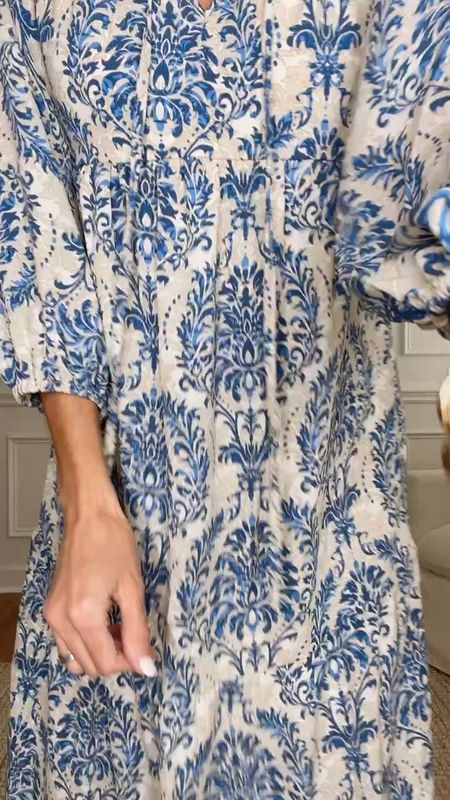 ⭐️ Amazon maxi dress 
Love the beautiful print on this dress! It is lined half way, loose and flowy. Fits true to size. Wearing a small. 

Vacation outfit 
Easter outfit 
Vacation dress 
Beach dress 
Spring outfit idea 


#LTKstyletip #LTKfindsunder50 #LTKtravel