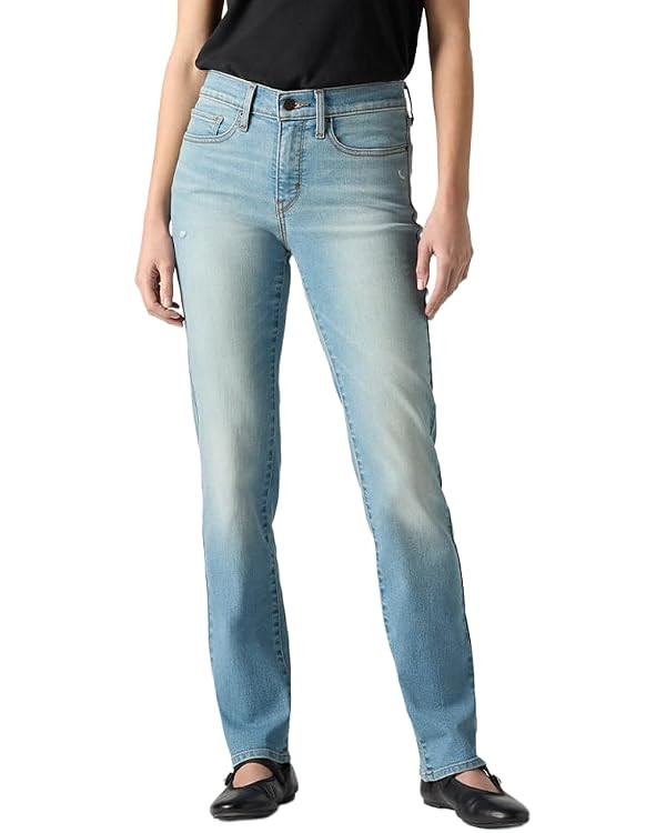 Levi's Women's 314 Shaping Straight Jeans (Also Available in Plus) | Amazon (US)