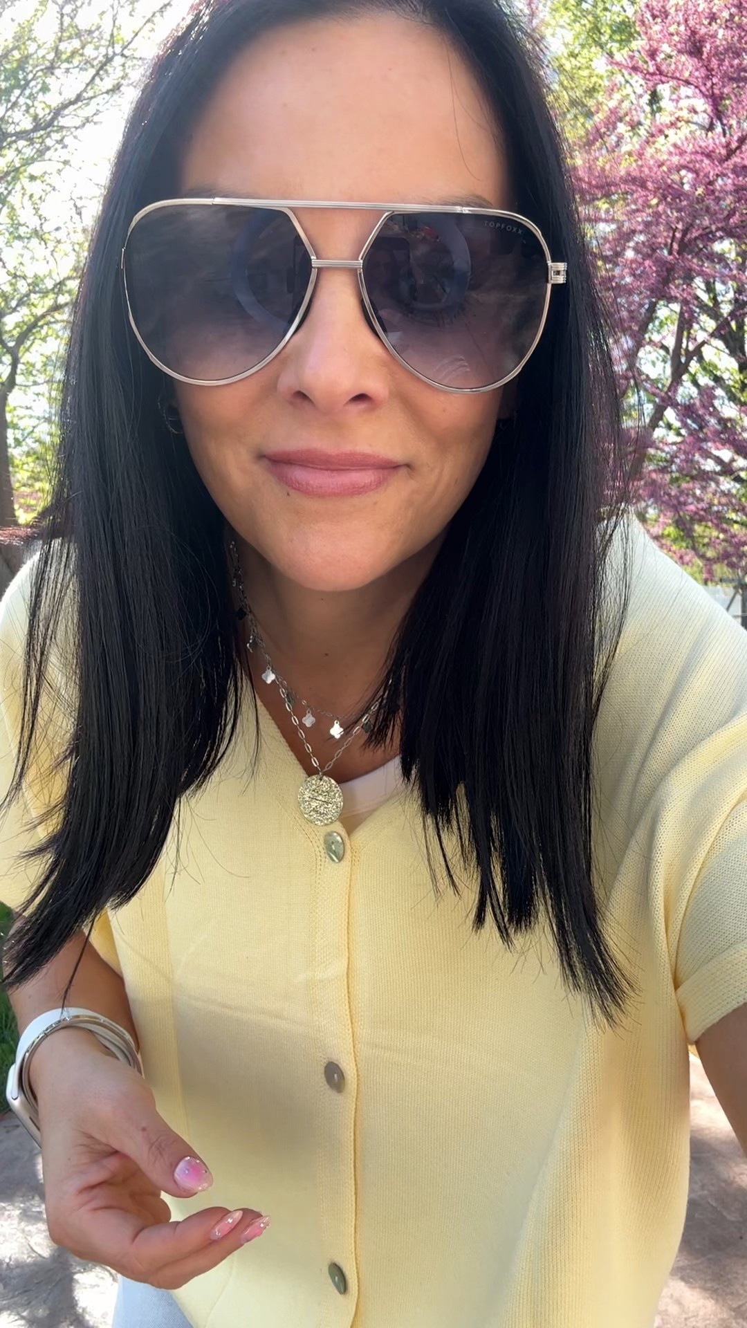 This sweater is too good!!  Wearing a medium for an oversized fit!



#LTKStyleTip #LTKOver40 #LTKSaleAlert