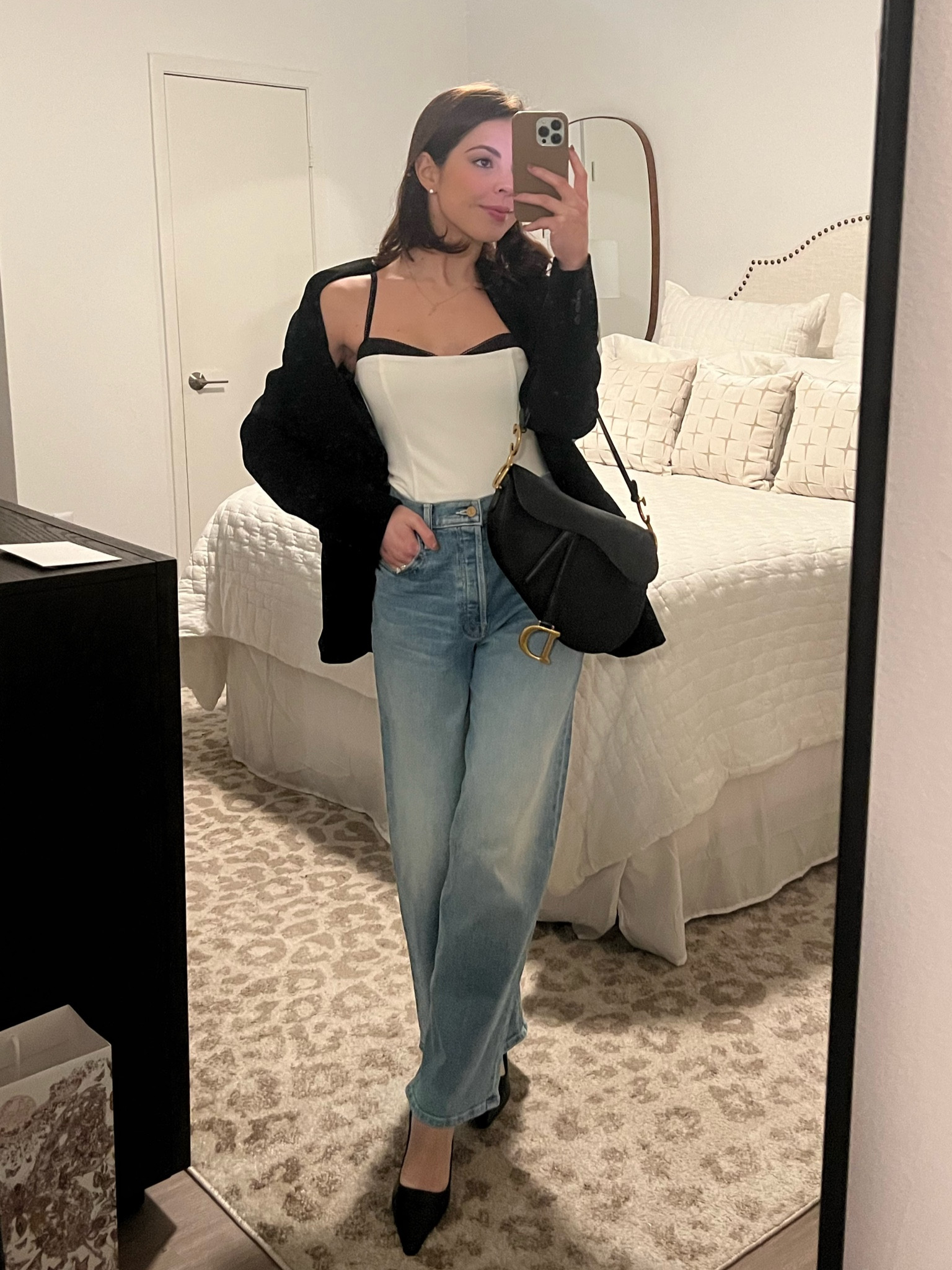 GNO look. 🖤🤍

#LTKstyletip #LTKfindsunder100 #LTKMostLoved