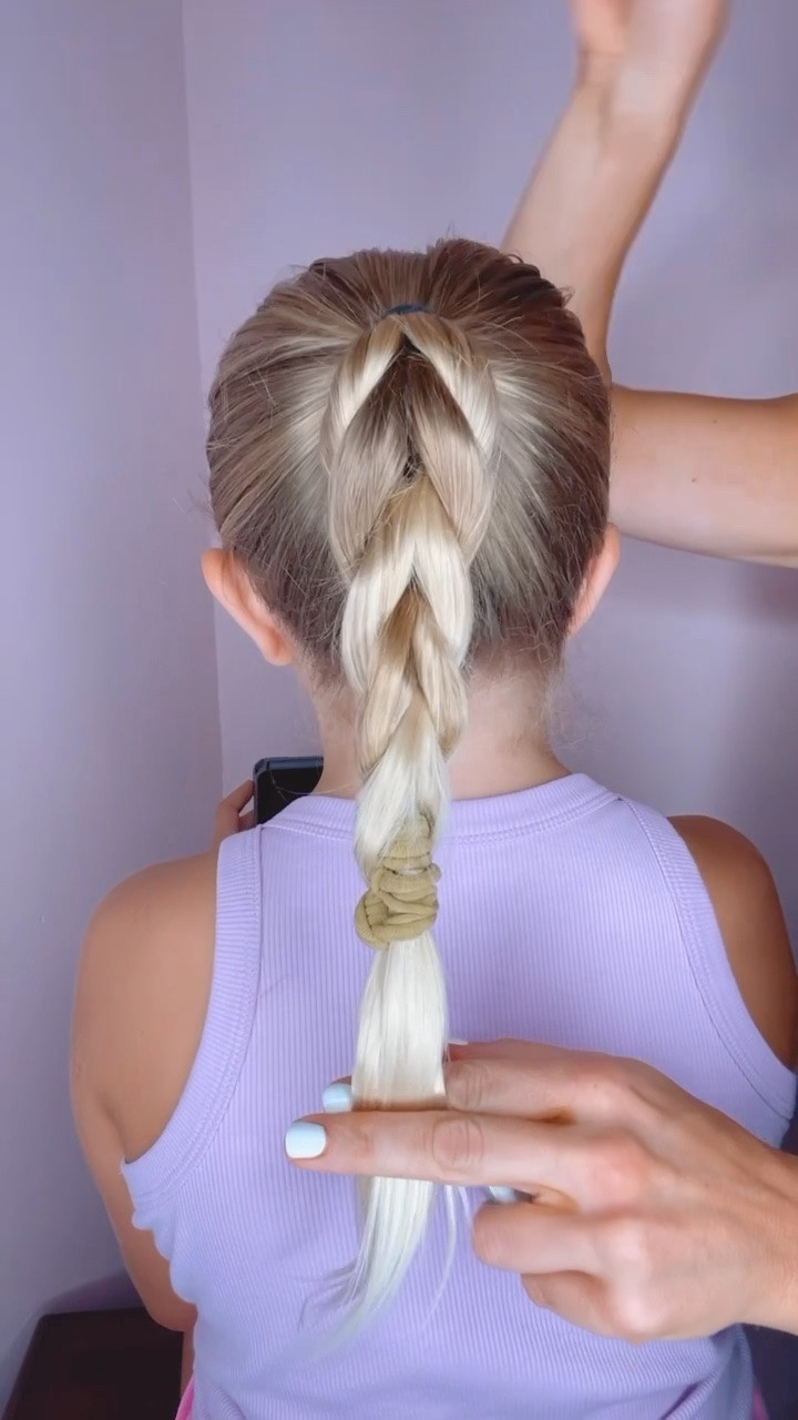 PULL THRU BRAID HAIR HACK 🩷 Here’s a super easy one to try in your hair! I just love this one!! I’m showing my favorite hair ties with you, too! Love for you to follow us for our daily hairstyles!!

#LTKBeauty