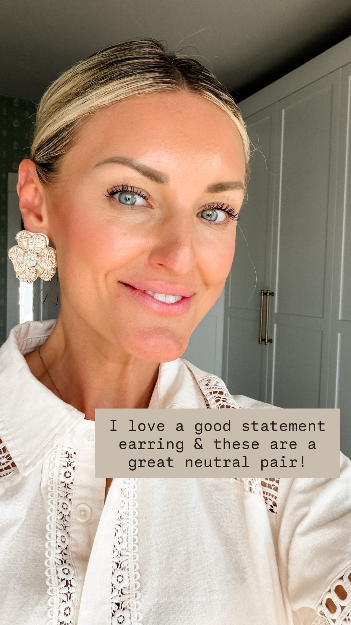 Obsessed with these raffia earrings 😍 grab them while they’re on sale!

Loverly Grey, Ann Taylor, raffia earrings, neutral earrings, woven earrings, statement earrings, sale alert

#LTKSaleAlert