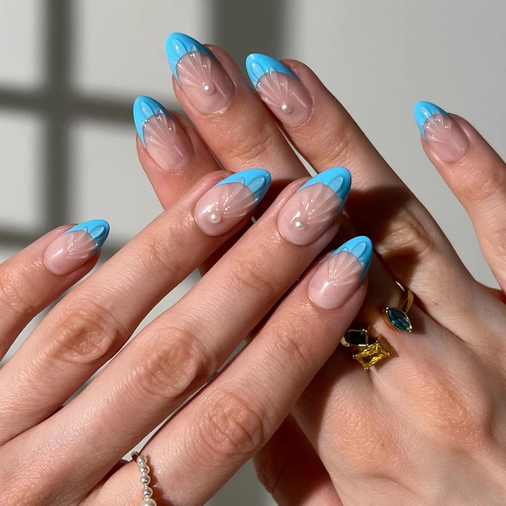 Glittering Mermaid Press-On Nails | PaintLab