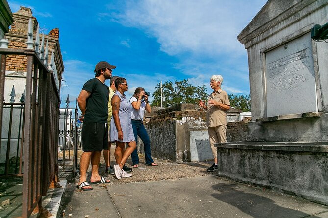 St. Louis Cemetery No. 1 Official Walking Tour | Viator – A TripAdvisor Company (US)