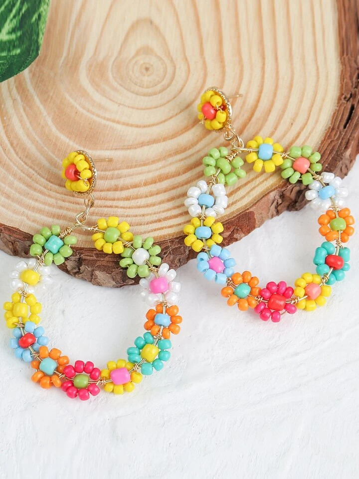Random Color Beaded Flower Decor Drop Earrings | SHEIN