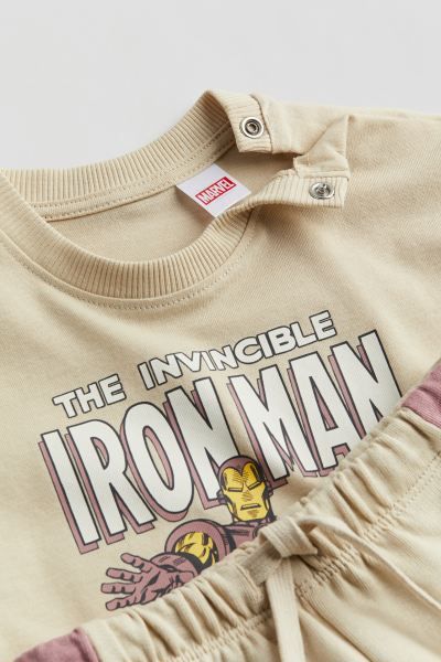 2-piece Printed Set - Beige/Iron Man - Kids | H&M US | H&M (US + CA)