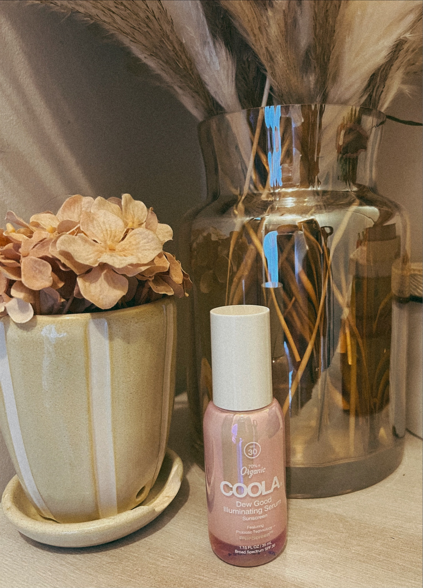 ULTA 72 HOUR SALE! This illuminating serum by COOLA is perfect for an everyday glow and contains SPF! 🫶🏻 & IT IS 20% OFF! 

COOLA’s products are all 20% off for a little while longer! Linked below are more of my favorites! 🤍

#LTKsalealert #LTKunder50 #LTKbeauty