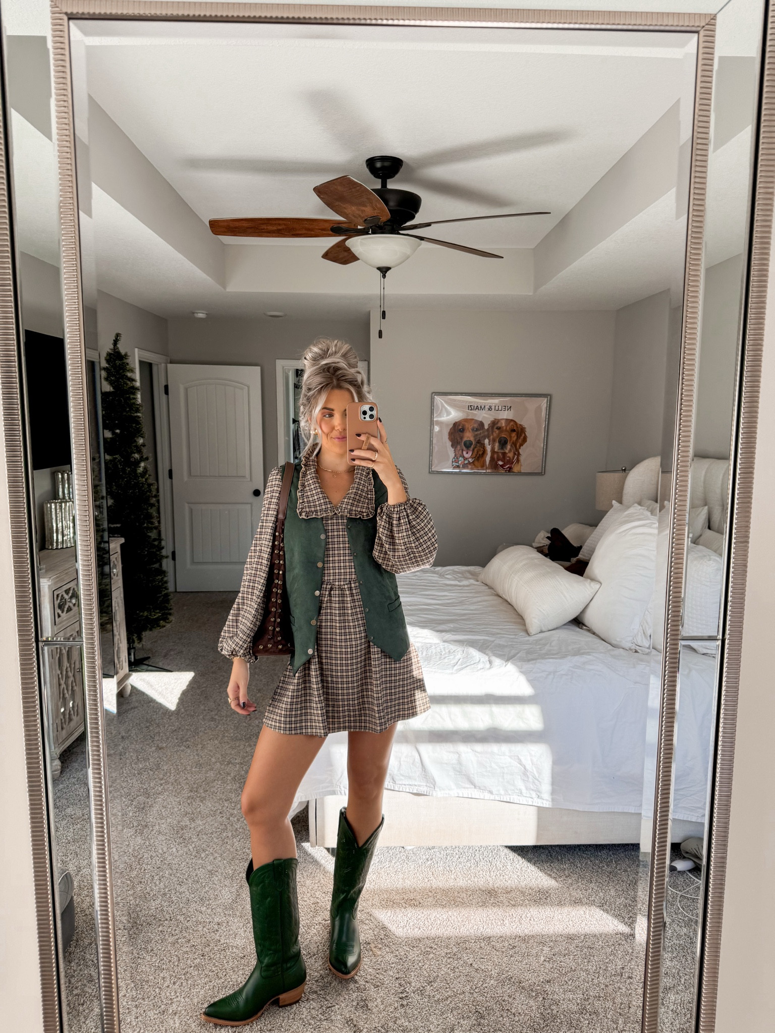 size 4/small in the dress :) size down in the vest because it’s mens sizing — true to size in boots 🍂🦌

western outfit // holiday outfit // country concert // cowgirl boots

#LTKParties #LTKHoliday #LTKCyberWeek