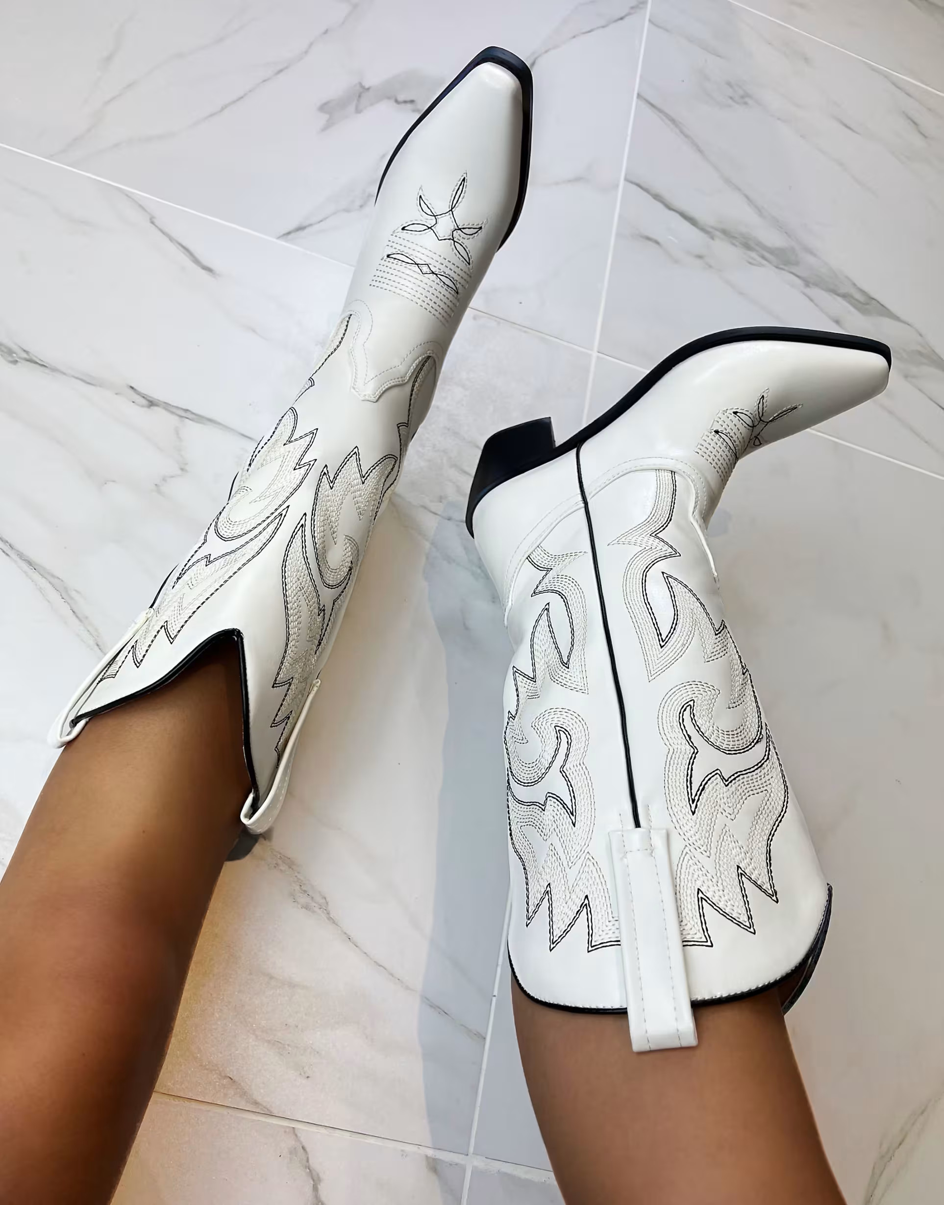 DIA STUDIOS Cowboy Western Boots in cream | ASOS (Global)