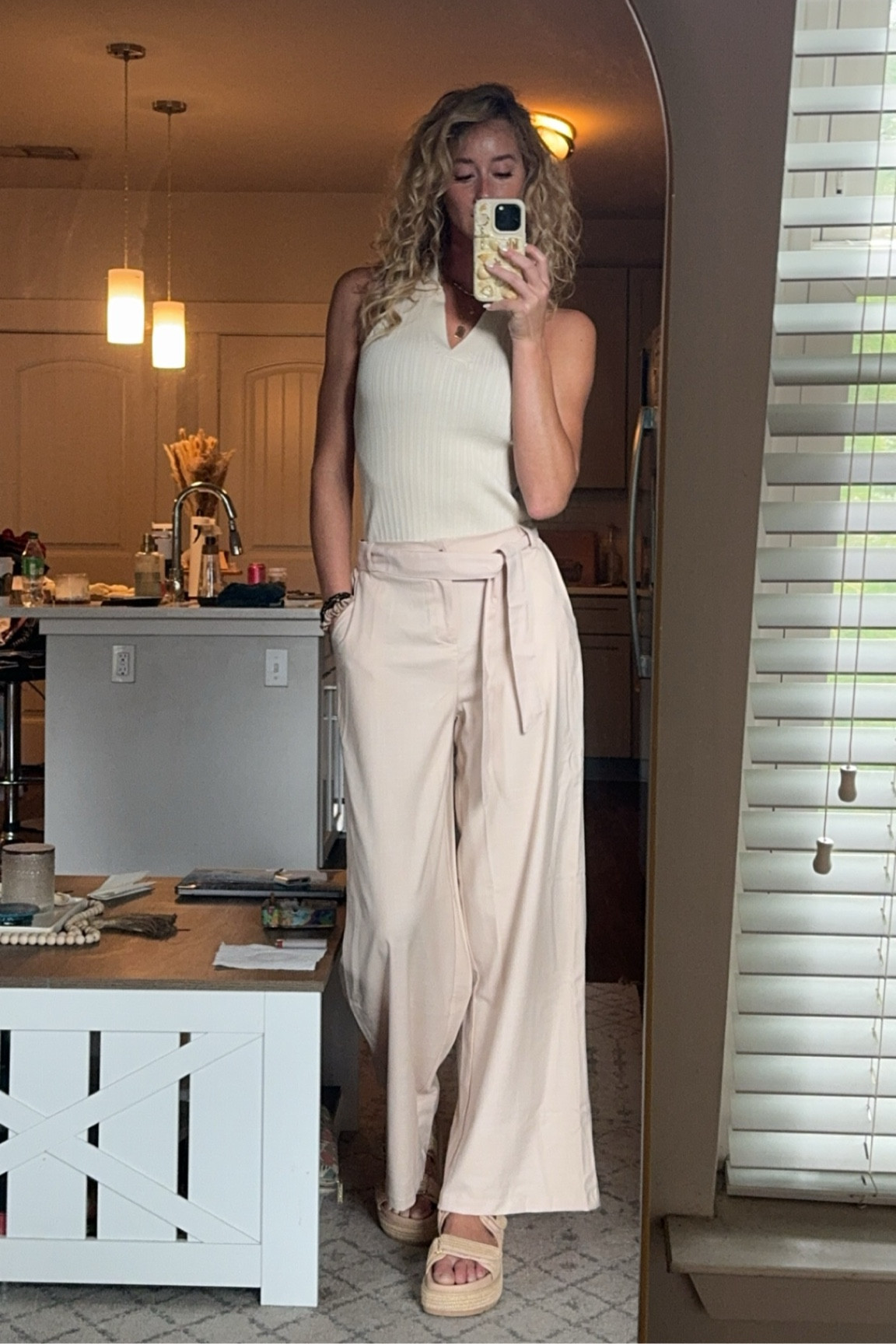 Love a monochrome fit 

#LTKStyleTip #LTKFindsUnder100 #LTKWorkwear