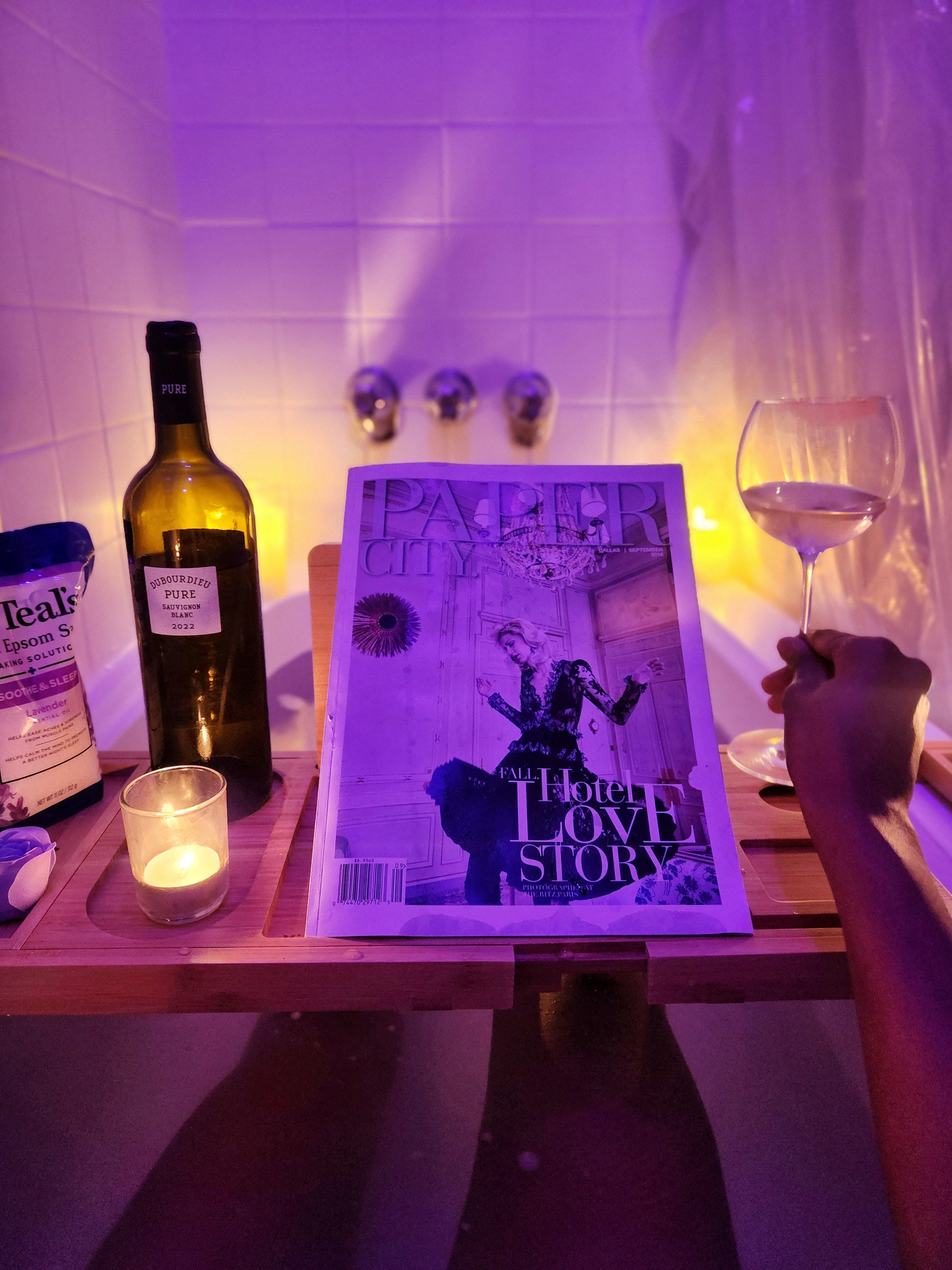 Bathtub caddy, olivia pope wine glass 

#LTKHome #LTKGiftGuide #LTKFindsUnder50