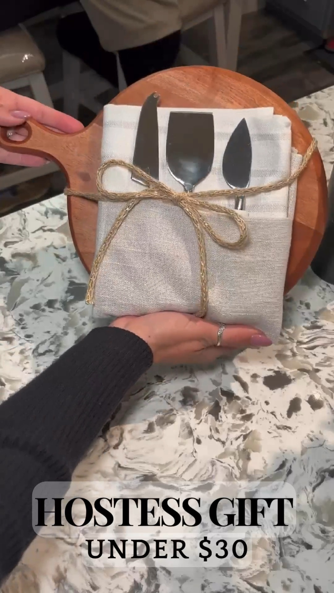 Simple hostess gift under $30 🥰

#hostgift #hostessgift #thanksgiving #friendsgiving #christmasdinner #housewarminggift

#LTKFindsUnder50 #LTKGiftGuide #LTKHoliday