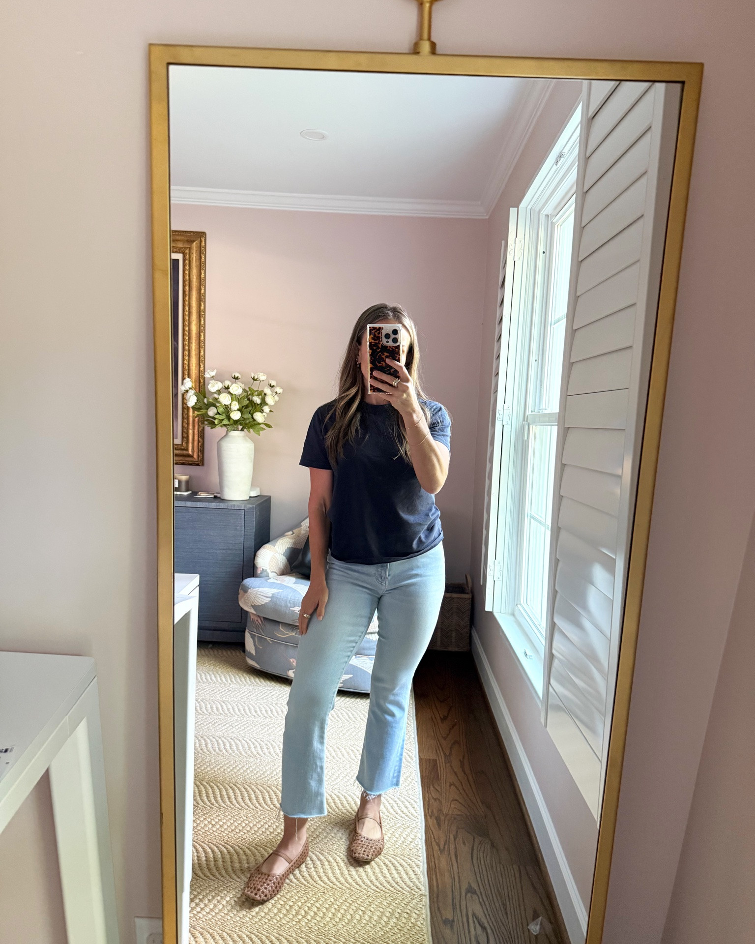 Mother Hustler Roller -the Nordstrom Sale is a dark wash. Go up 2-3 sizes, especially if you're muscular. 

 #LTKmomlife #LTKOver40 #LTKPetite